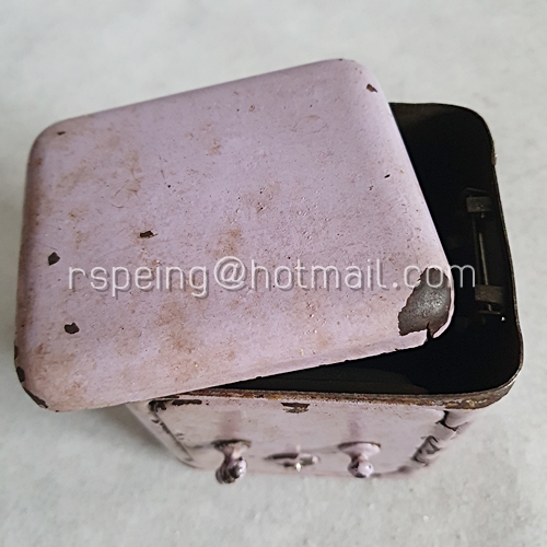 กระปุกออมสิน โลหะ ตู้เซฟวินเทจสีม่วง (พร้อมกุญแจ)