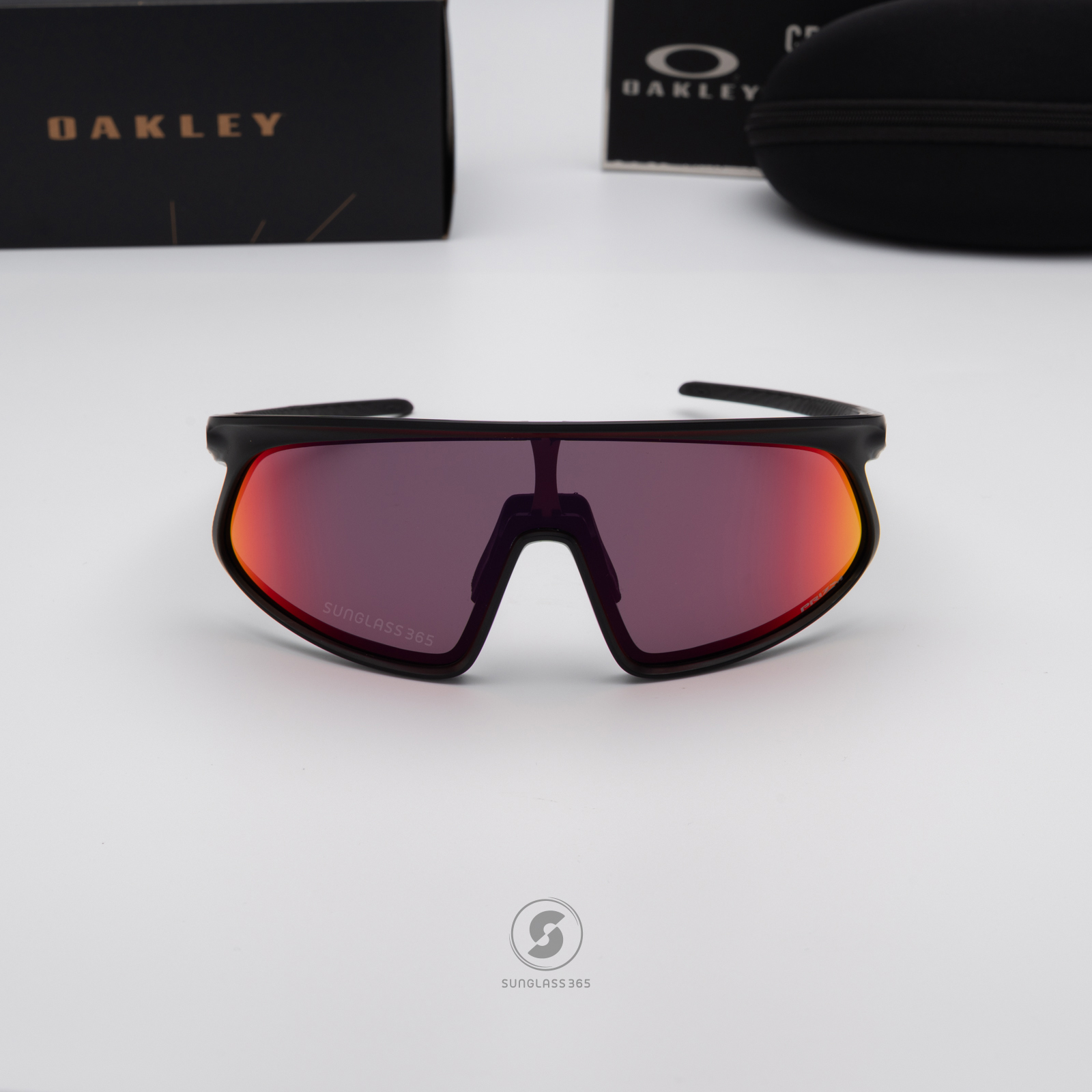 Oakley RSLV OO9484D-02 Matte Black Prizm Road