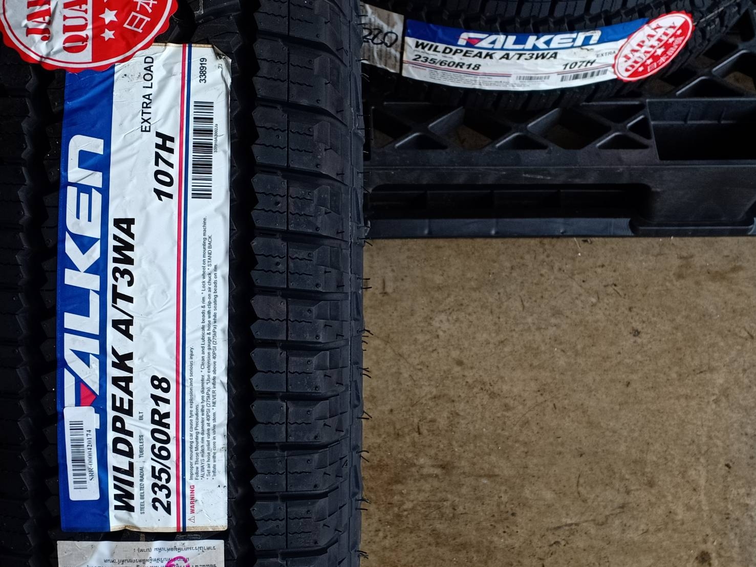 FALKEN 235/60R18 WILDPEAK A/T3WA 107H MADE IN THAILAND