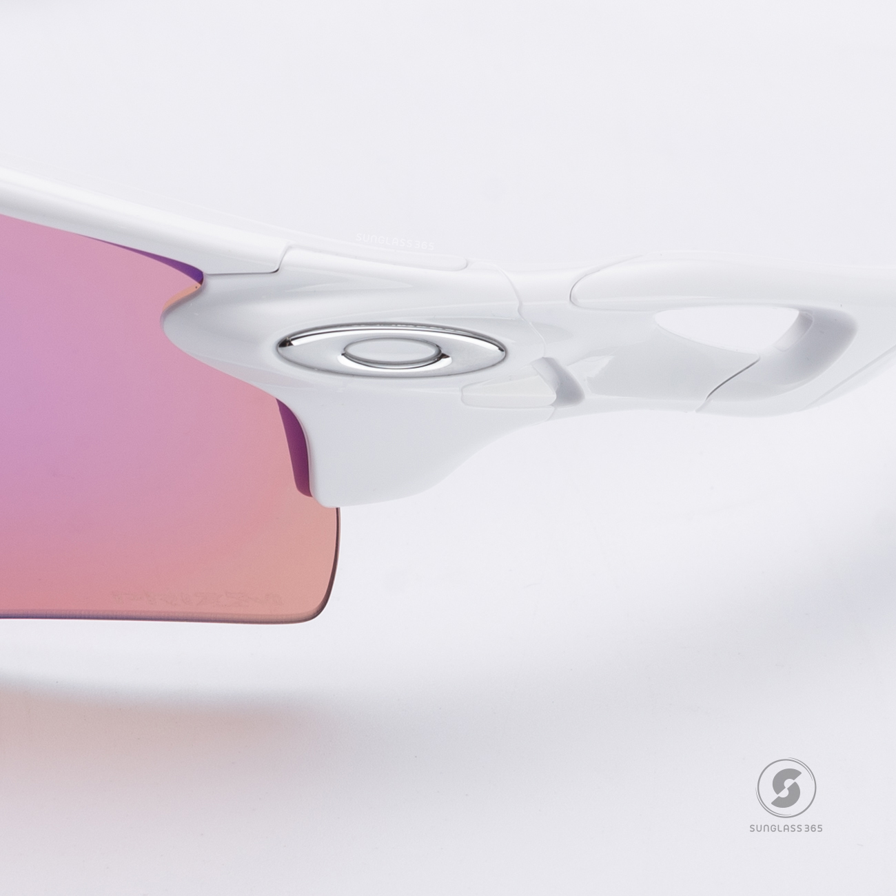 Oakley OO9206-67 RADARLOCK PATH Polished White Prizm Golf