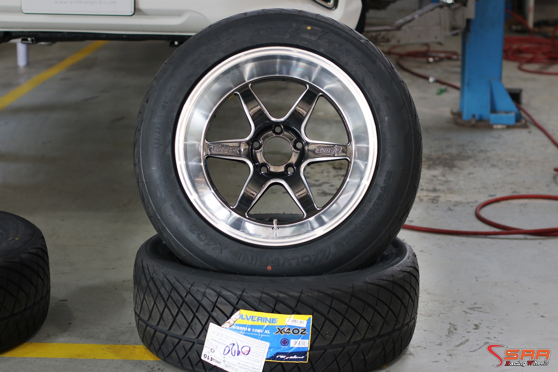 ล้อแม็กซ์ใหม่ D1L ขอบ18 กว้าง9.5/10.5 PCD5H114.3 offset+25/30