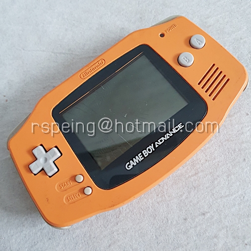 เครื่องเกม Game Boy Advance สีส้ม พร้อมตลับเกม Grand Theft Auto III