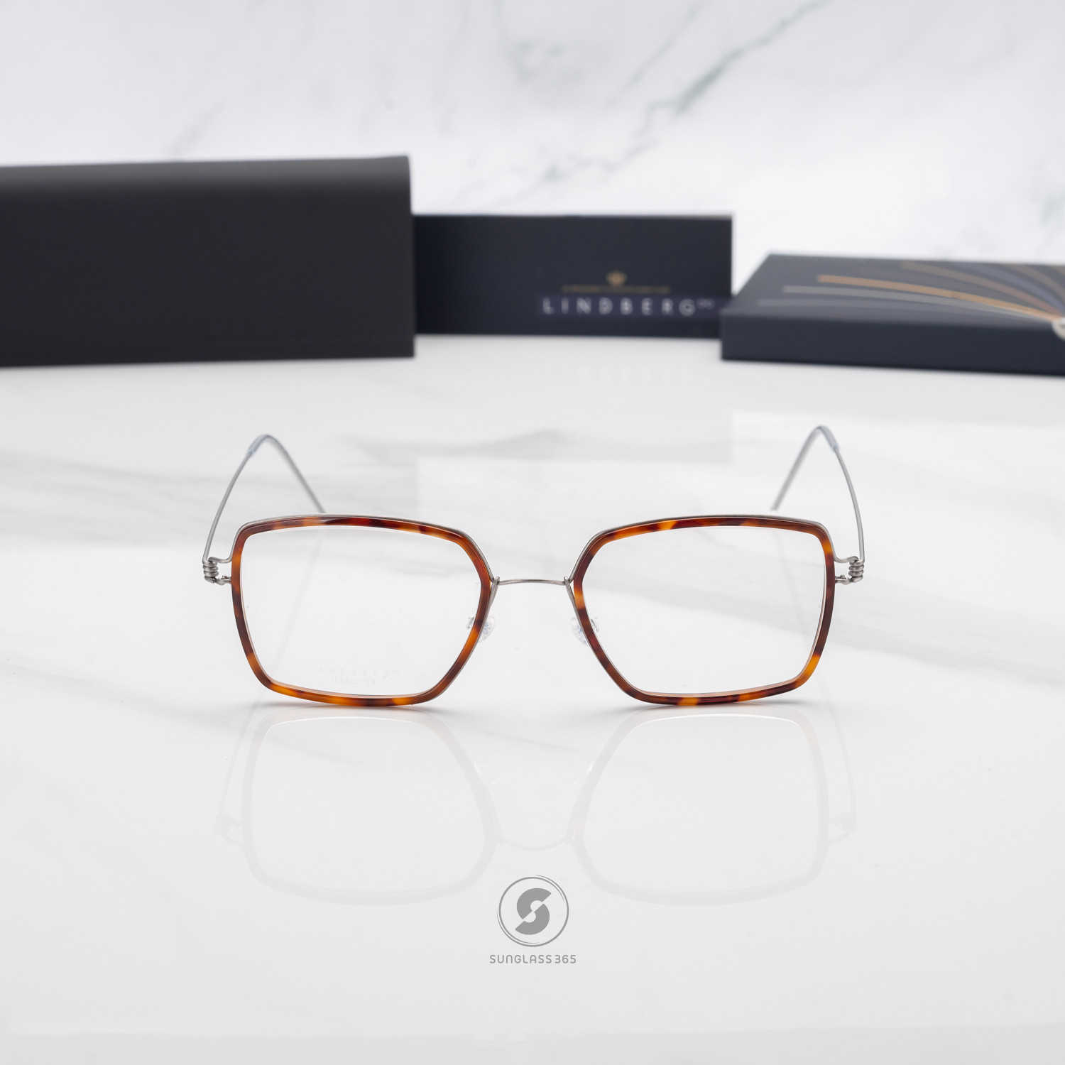แว่นสายตา Lindberg Air Titanium Rim 003 13C87 Jerald 10