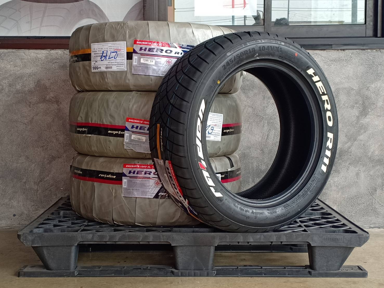 RAIDEN 245/50R18 HERO R111 (ตัวหนังสือขาว) MADE IN CHINA