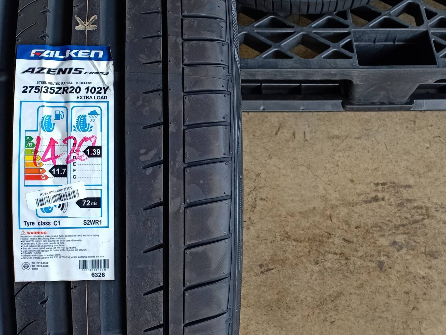 FALKEN 275/35ZR20 AZENIS FK453 102Y MADE IN JAPAN