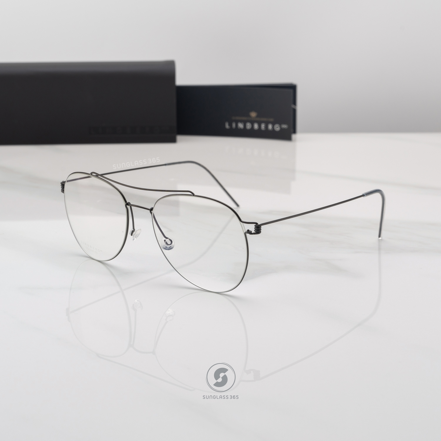 แว่นสายตา Lindberg Air Titanium Rim 028 14B9T SONNY U9