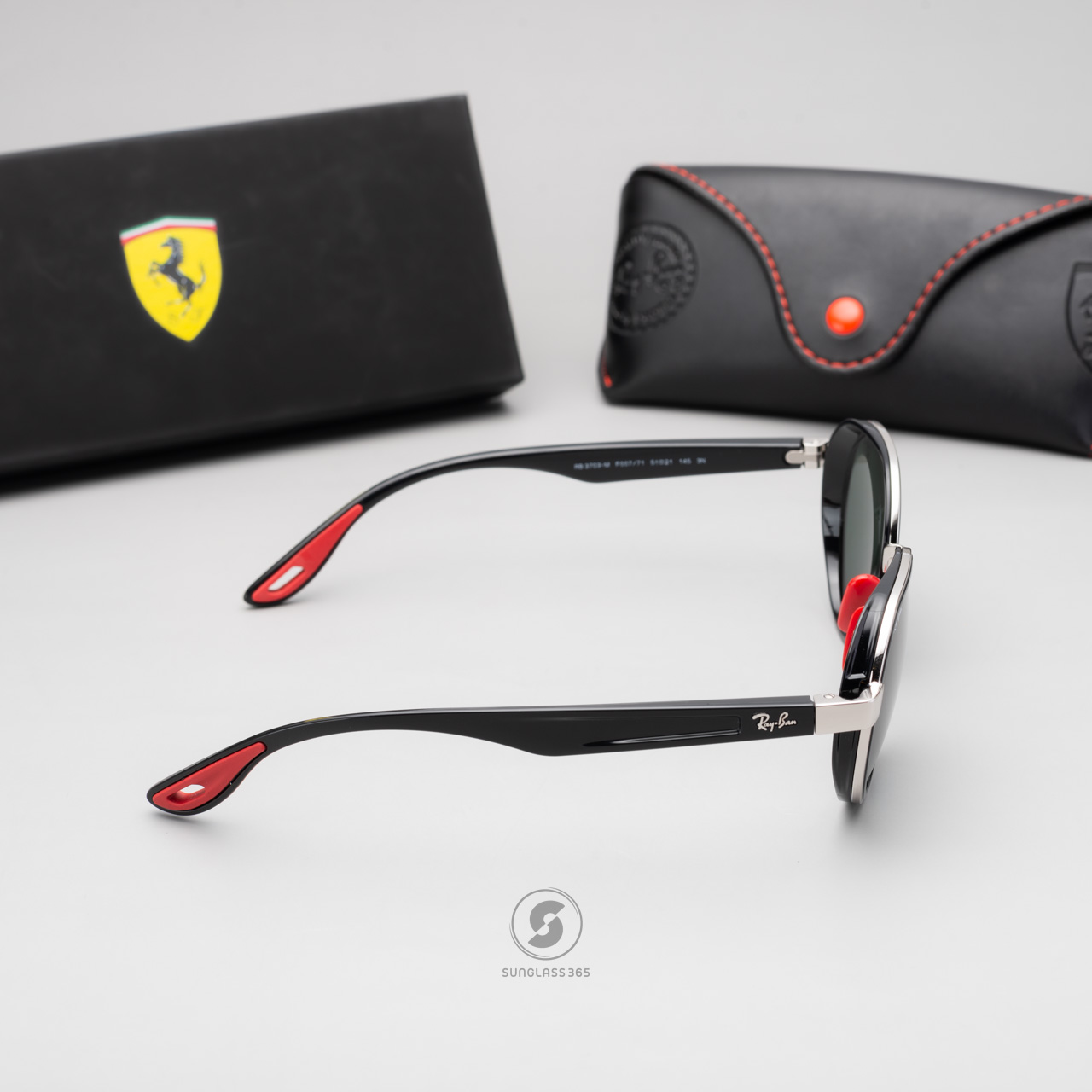 Ray-Ban RB3703M F00771 Silver