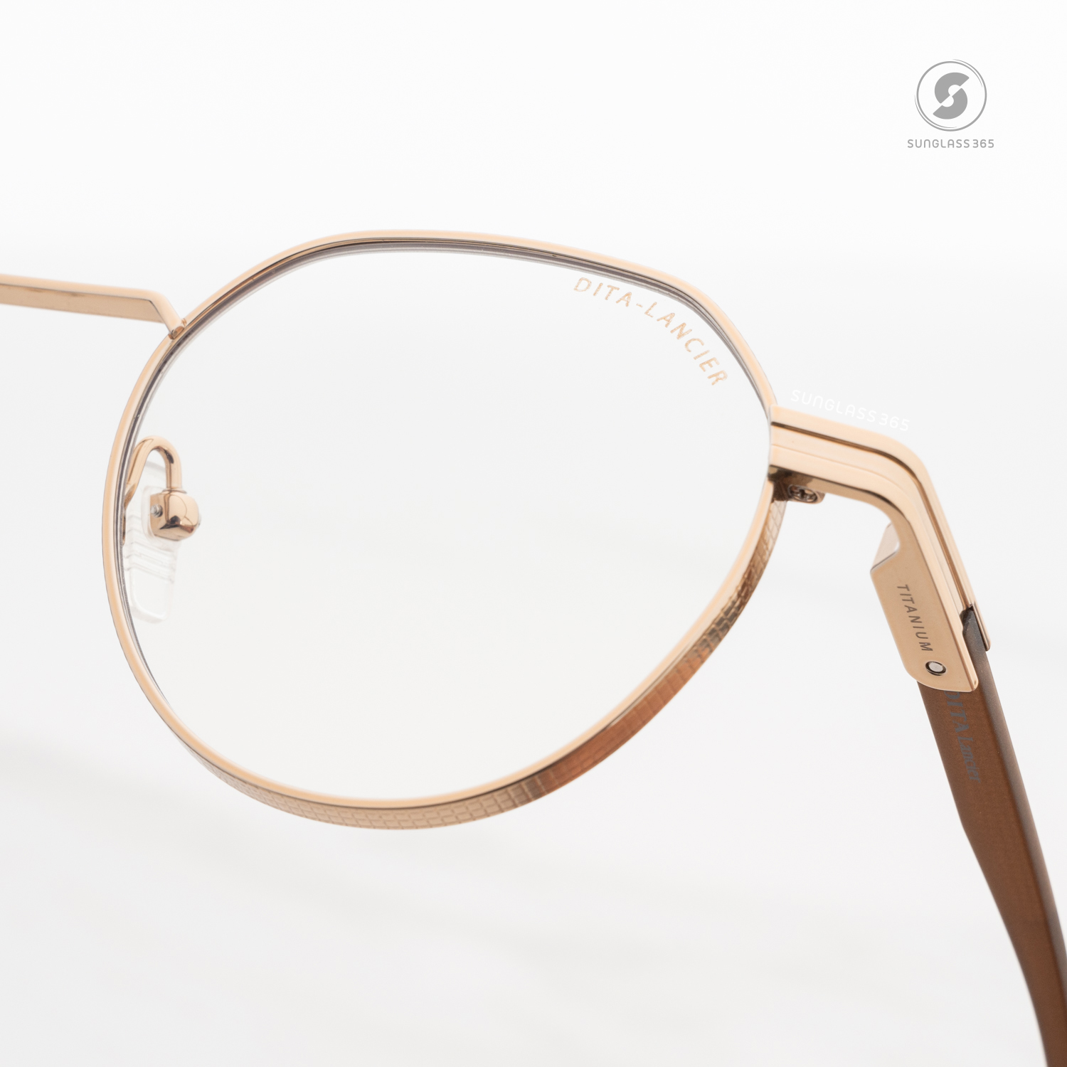 แว่นสายตา DITA LANCIER DLX420 A 01 with Blue Control Lens