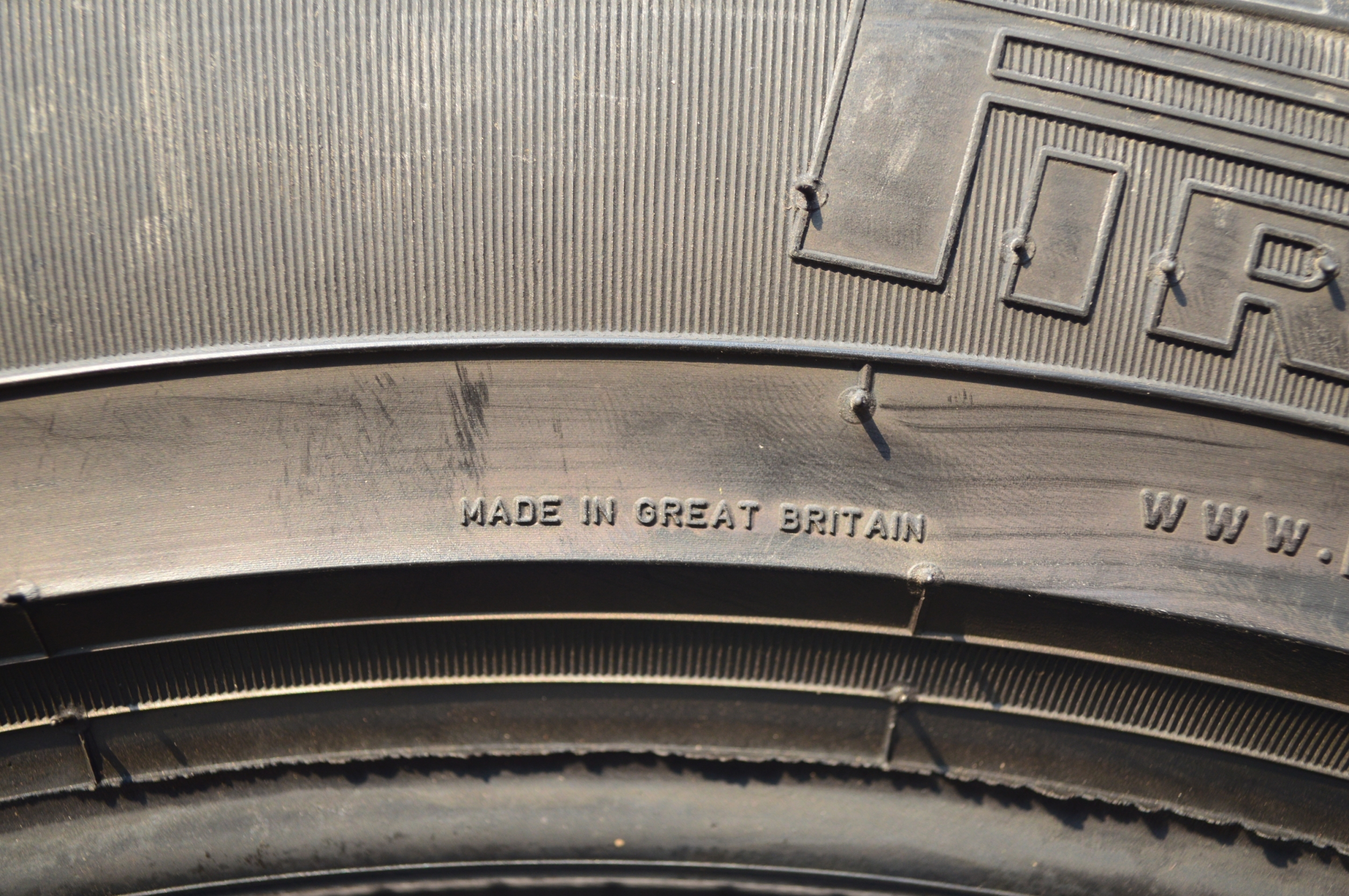 PIRELLI SCORPION ZERO 275-45-20 เส้น 6800 ปกติ 19800