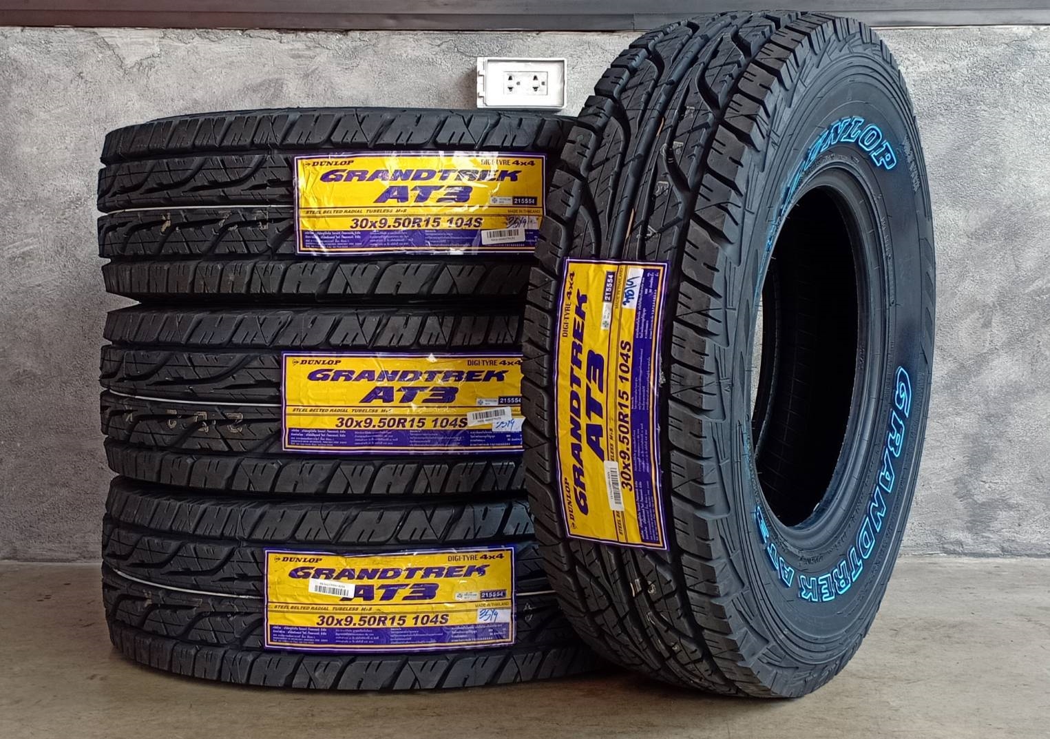 DUNLOP AT3 30X9.5R15 ปี19 ราคาถูก