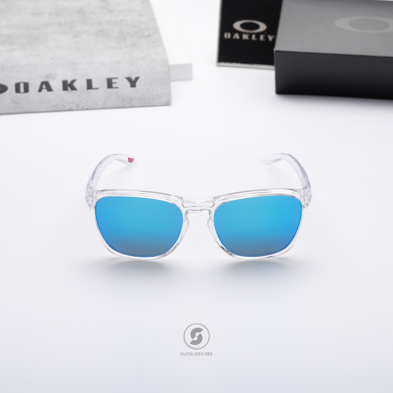 OAKLEY MANORBURN OO9479-06 Polished Clear Prizm Sapphire