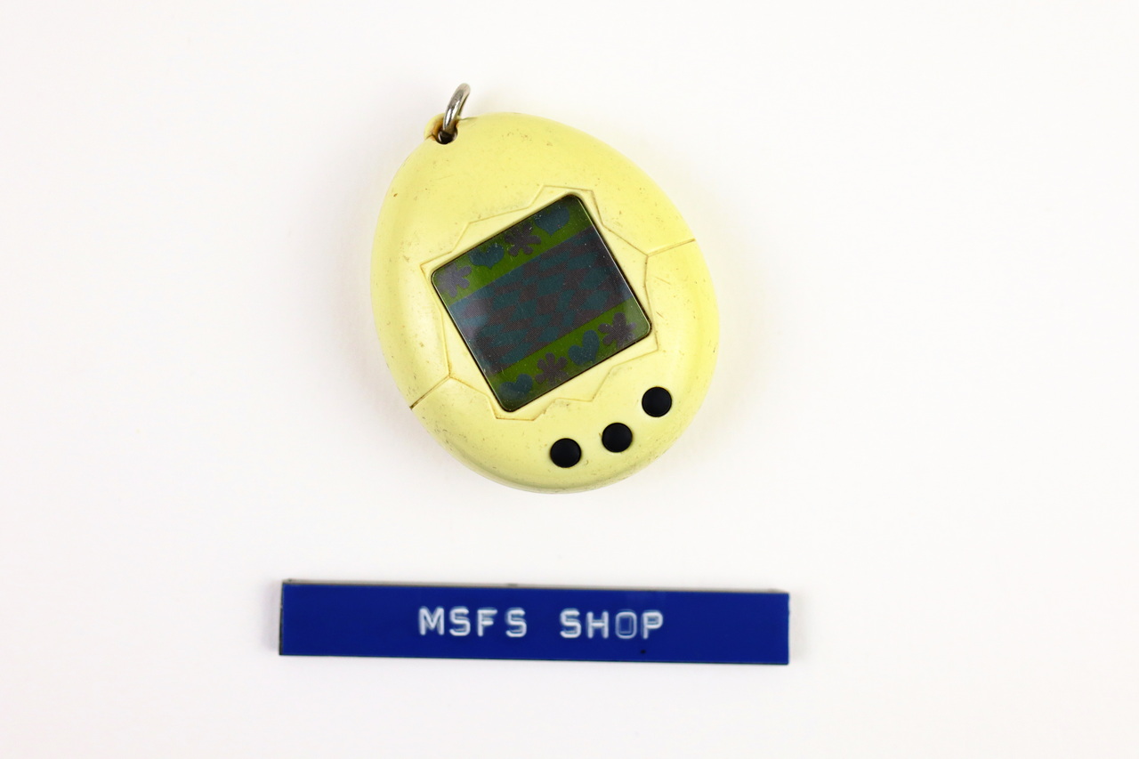 [ของเก่า] Tamagotchi สีเหลืองอ่อน สภาพเก่า-ซาก