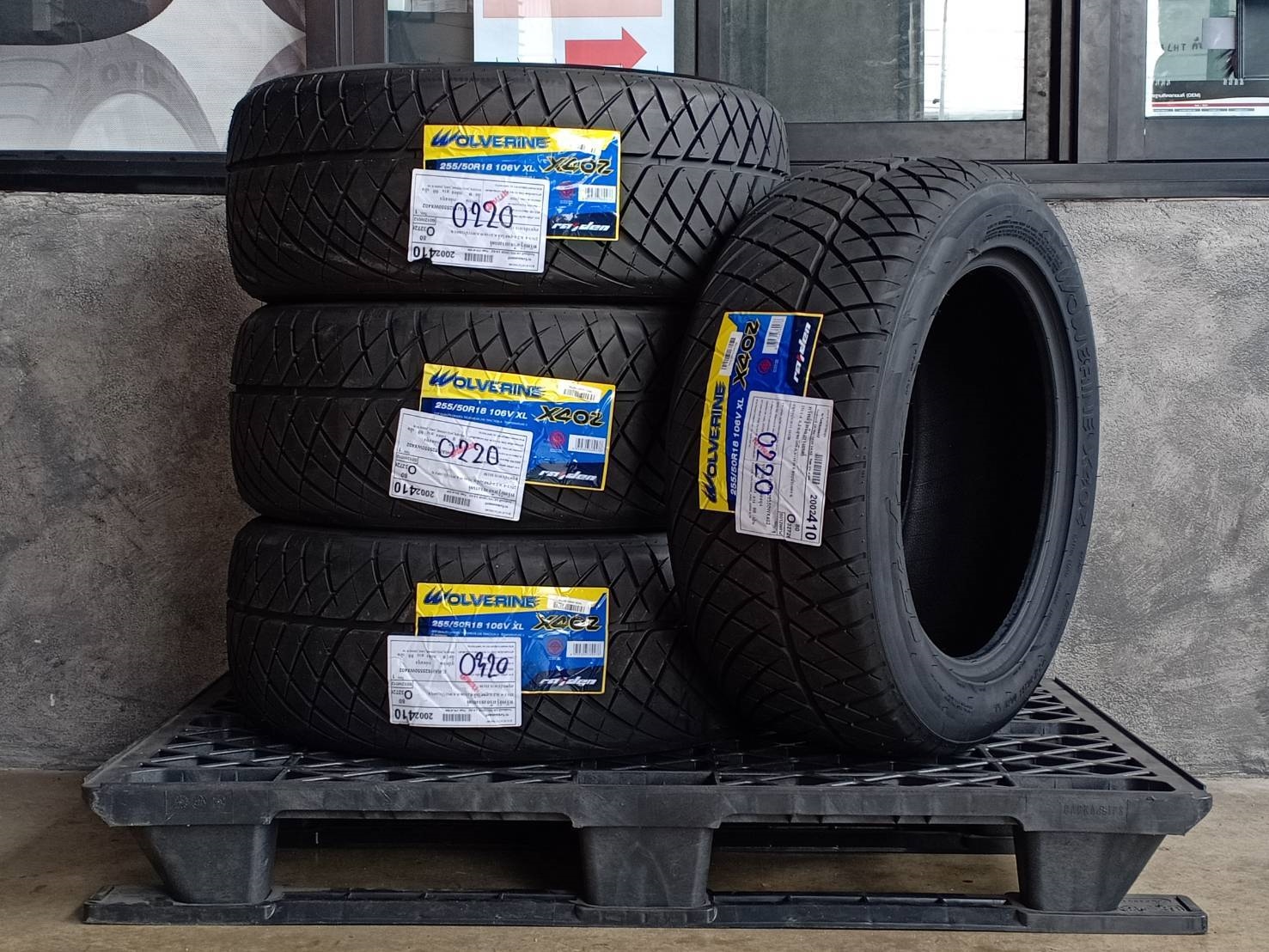 RAIDEN 255/50R18 WOLVERINE X402 106V XL MADE IN CHINA