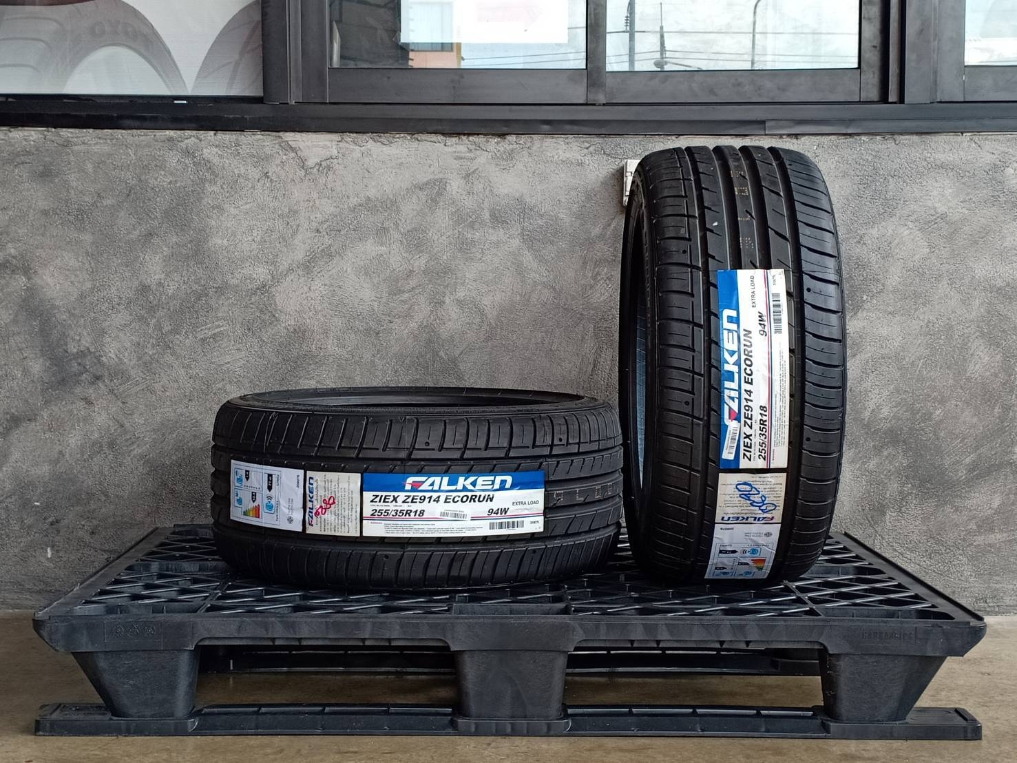 FALKEN 255/35R18 ZIEX ZE914 ECORUN 94W MADE IN THAILAND