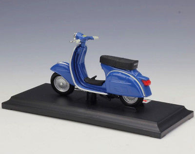 โมเดลรถ มอเตอร์ไซค์ vespa 150 sprint veloce 4