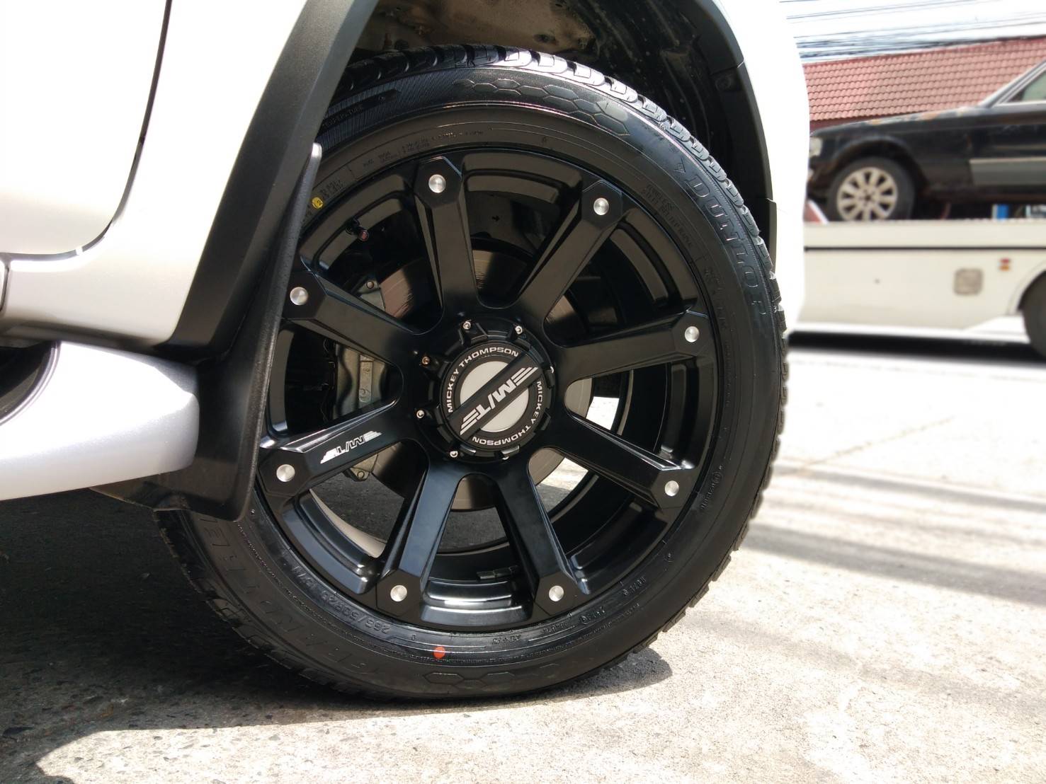 ล้อแท้ MICKEY THOMPSON ROUSH ขอบ20