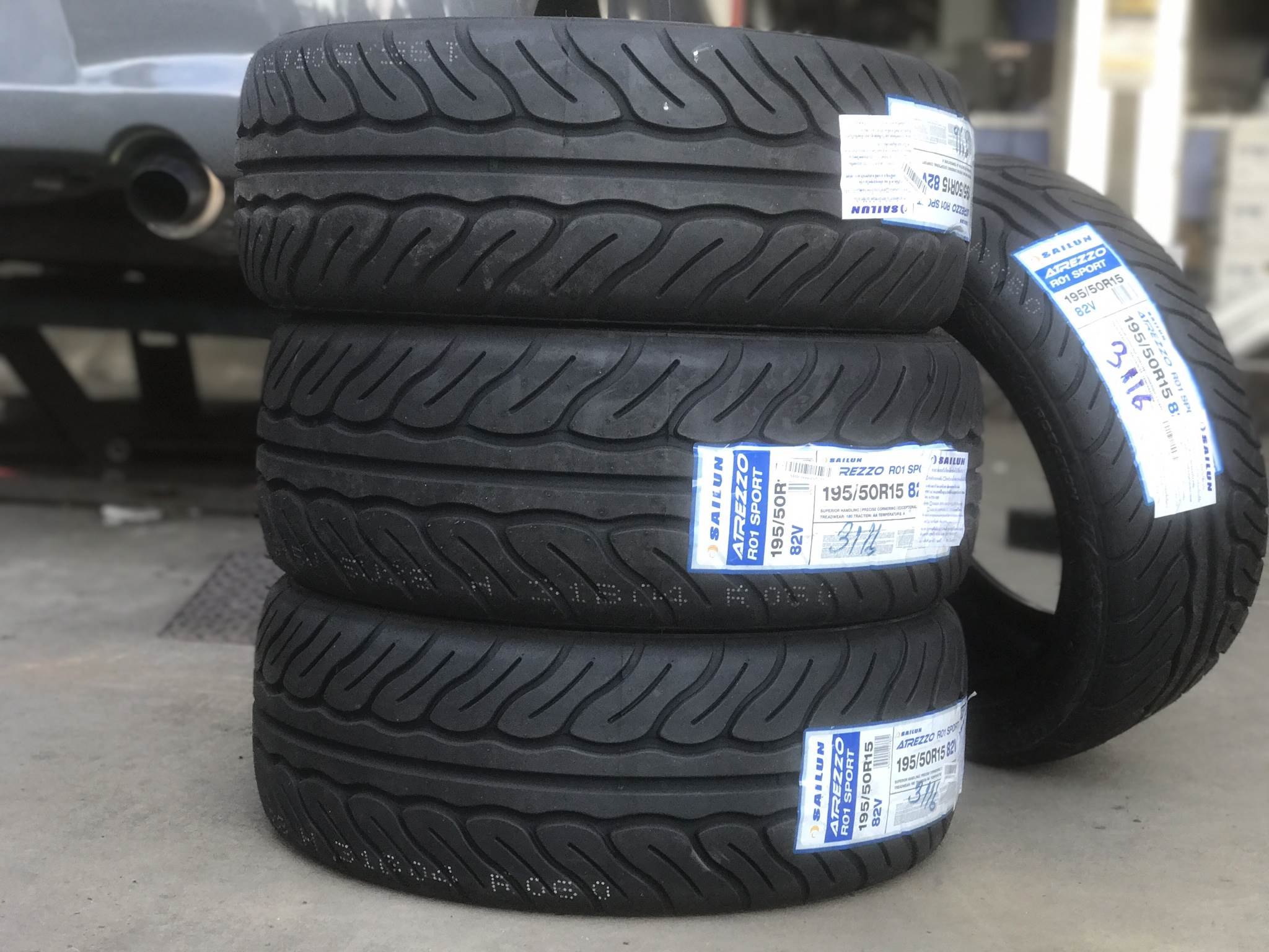 ยางใหม่ ATREZZO R01 195/50-15 ลดราคา