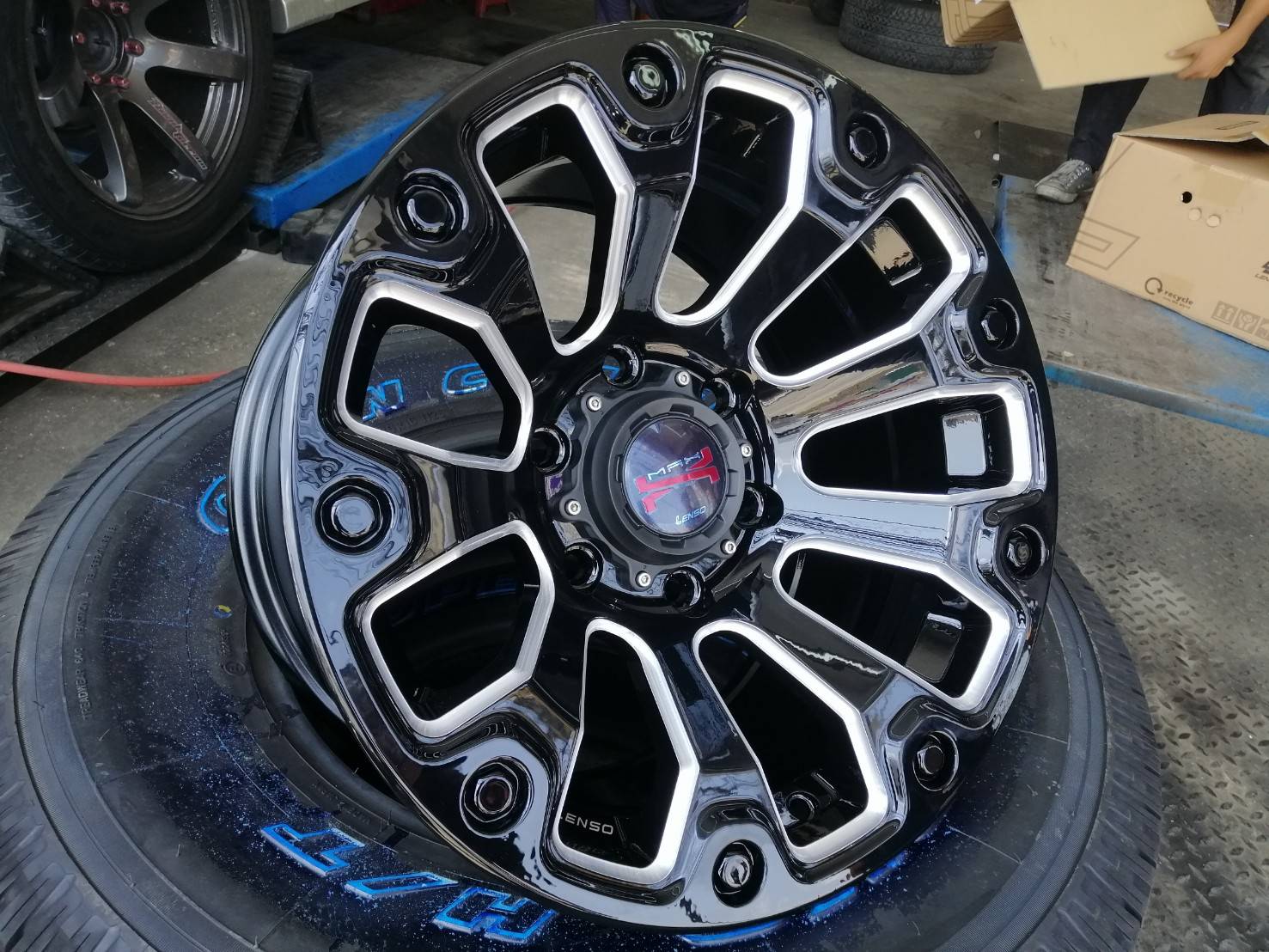 ล้อใหม่ LENSO MAXX-X09 ขอบ16 OFF ROAD