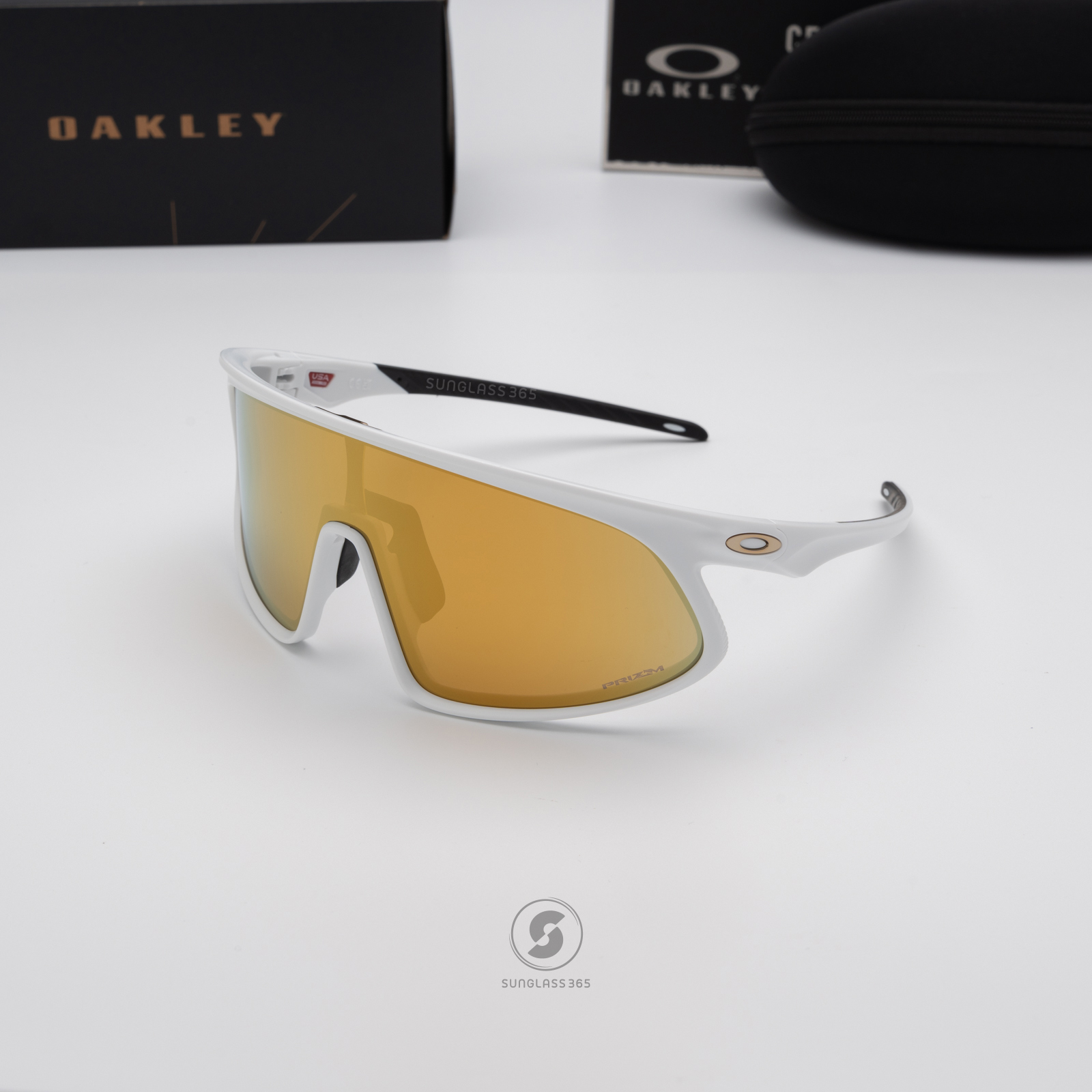 Oakley RSLV OO9484D-04 Matte White Prizm 24K