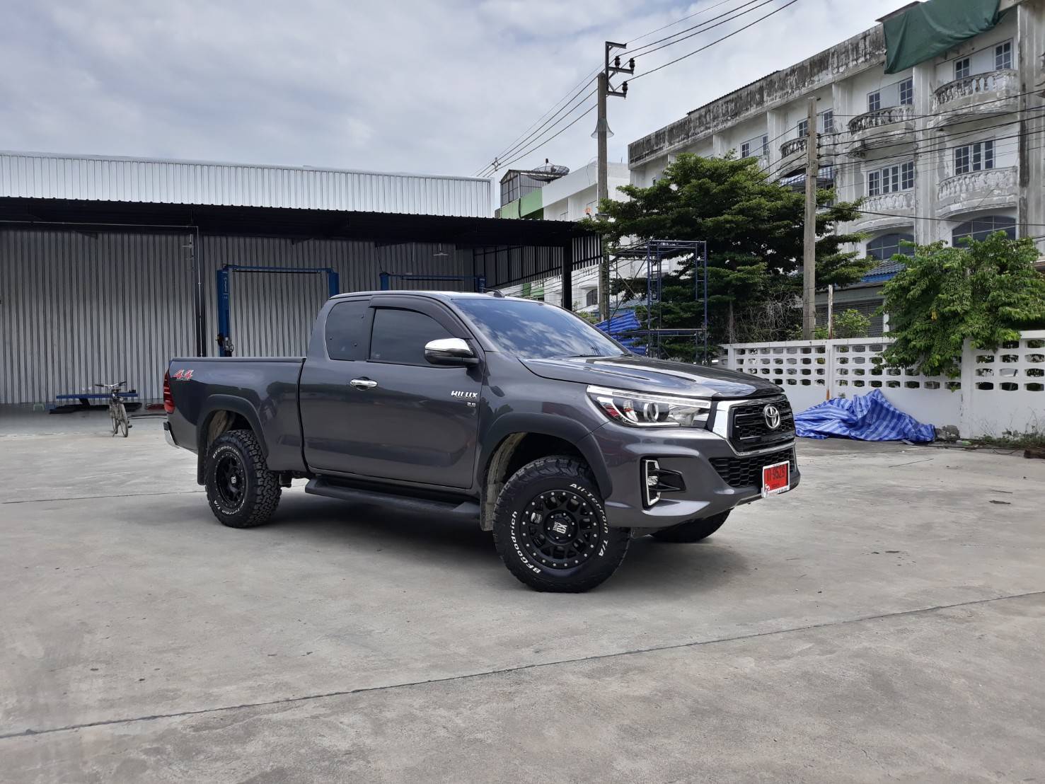 ล้อแท้ KMC XD127ขอบ16 ใส่ REVO