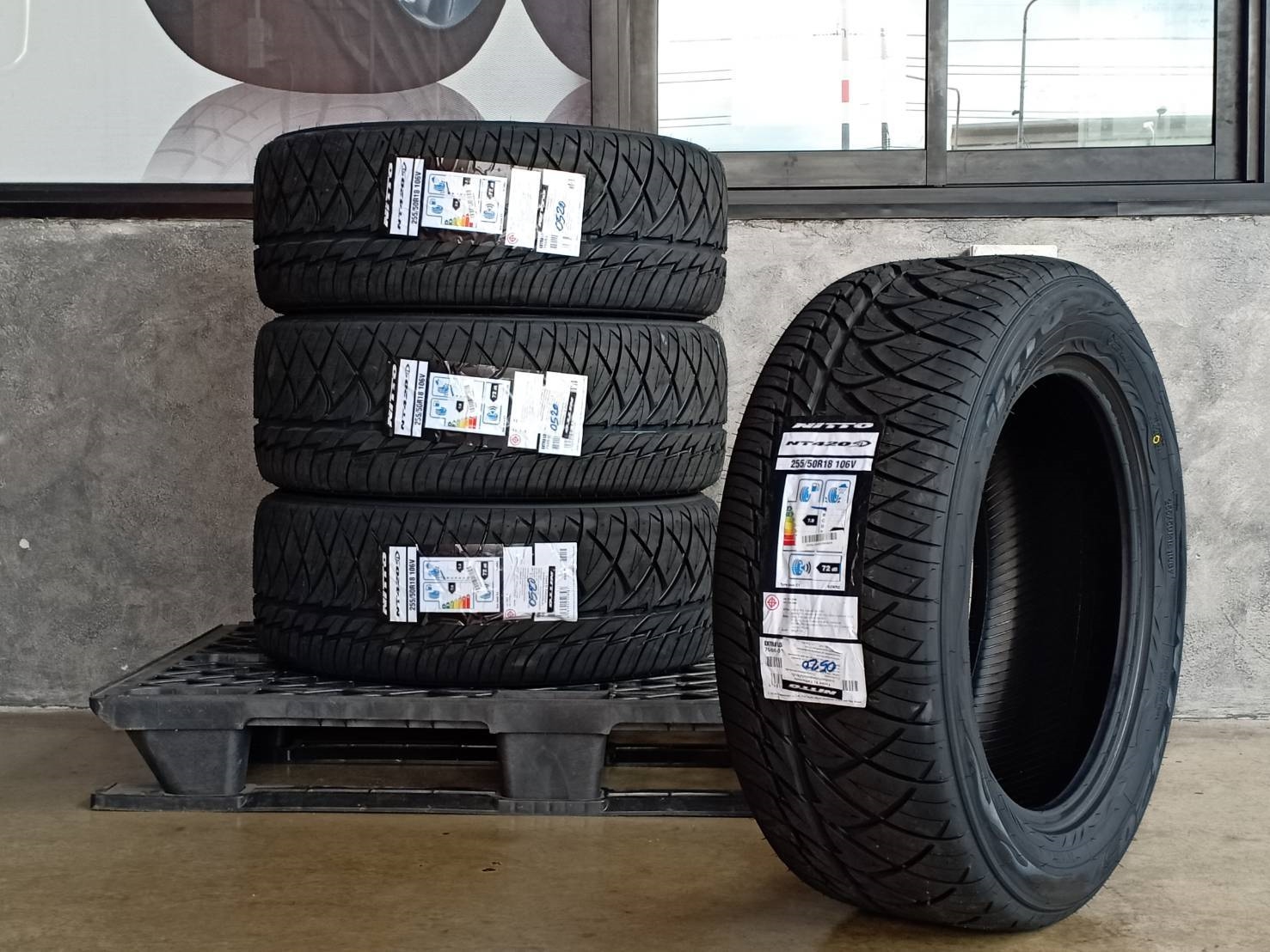 NITTO 255/50R18 NT 420SD 106V MADE IN MALAYSIA