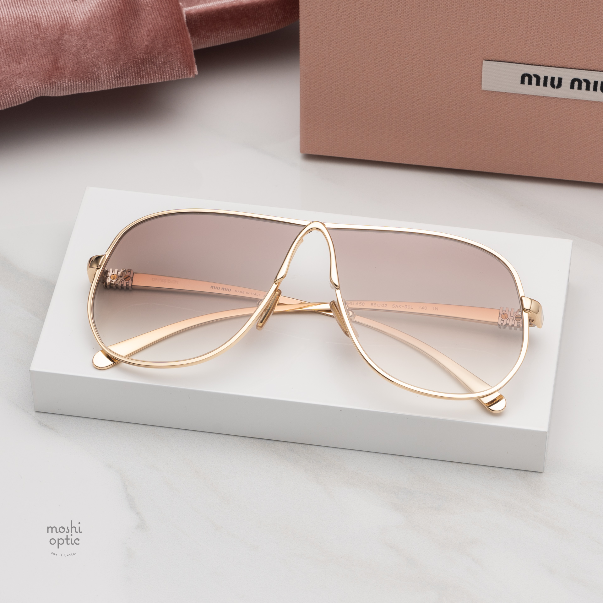 แว่นกันแดด Miu Miu MUA56S 5AK90L