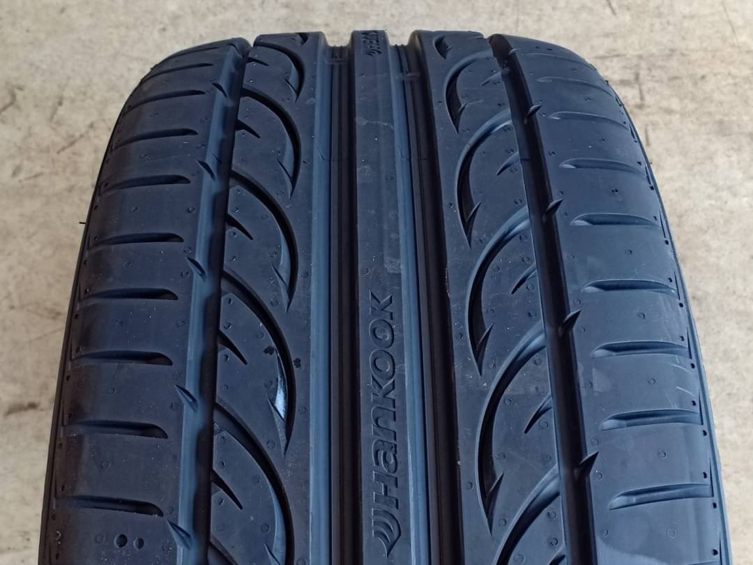 ยางใหม่ HANKOOK V12EVO2 225/40-18 เส้น 2500 เท่านั้น