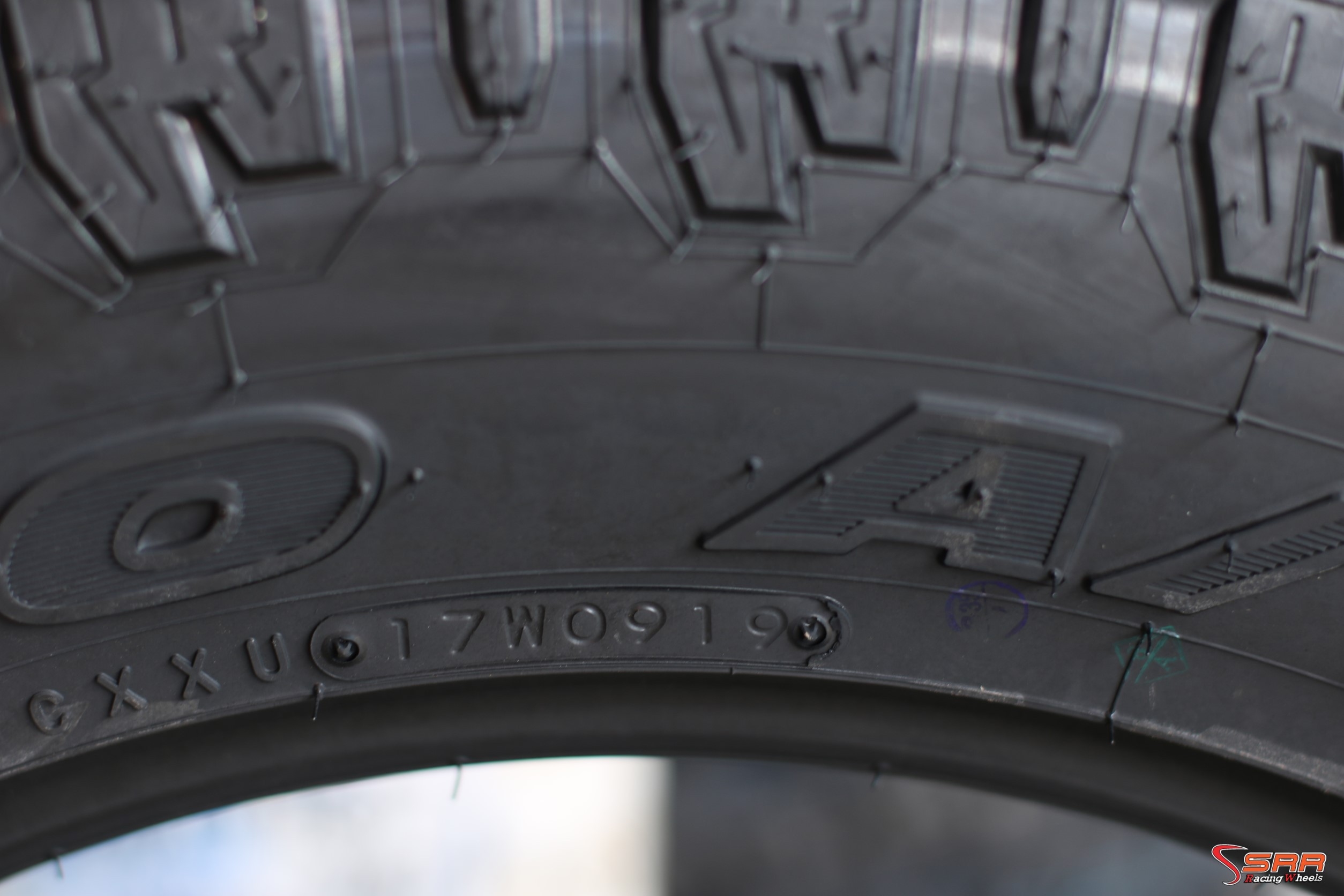 ยางเข้าใหม่ ลดราคา TOYO OPAT2 285/60R18 120S Y19