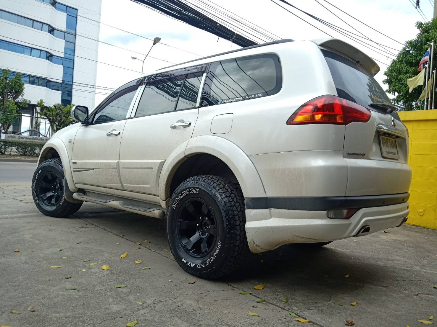 ล้อ PARODI ROAR ขอบ16 ใส่ PAJERO