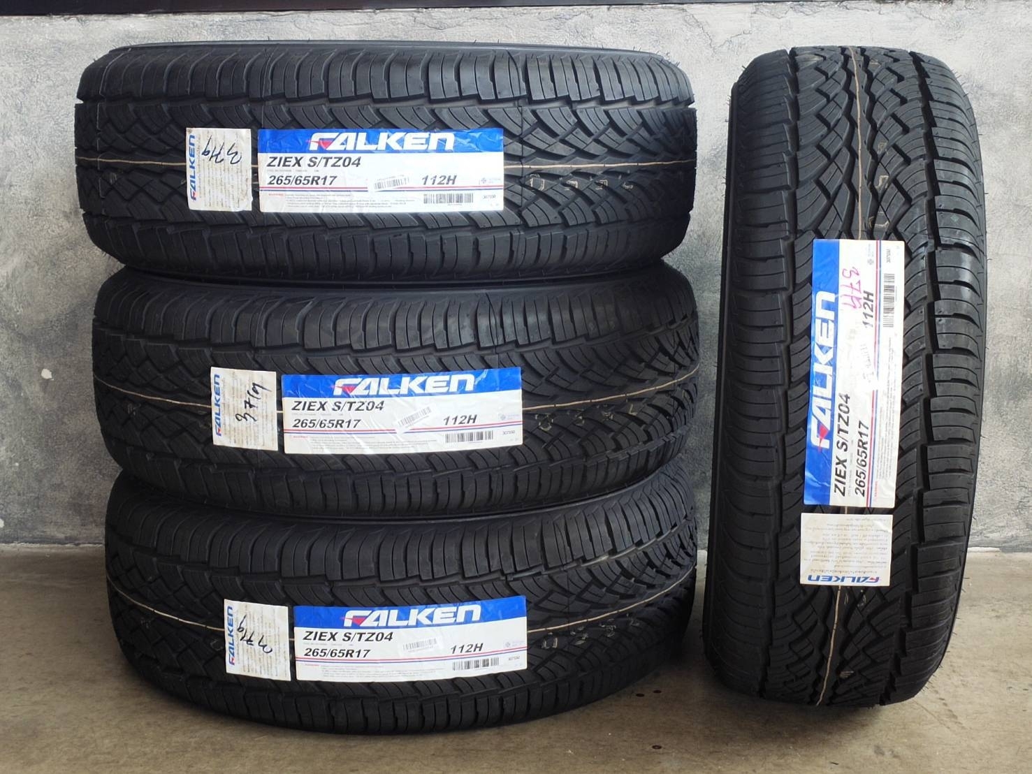 FALKEN ZIEX S/TZ04 265/65R17