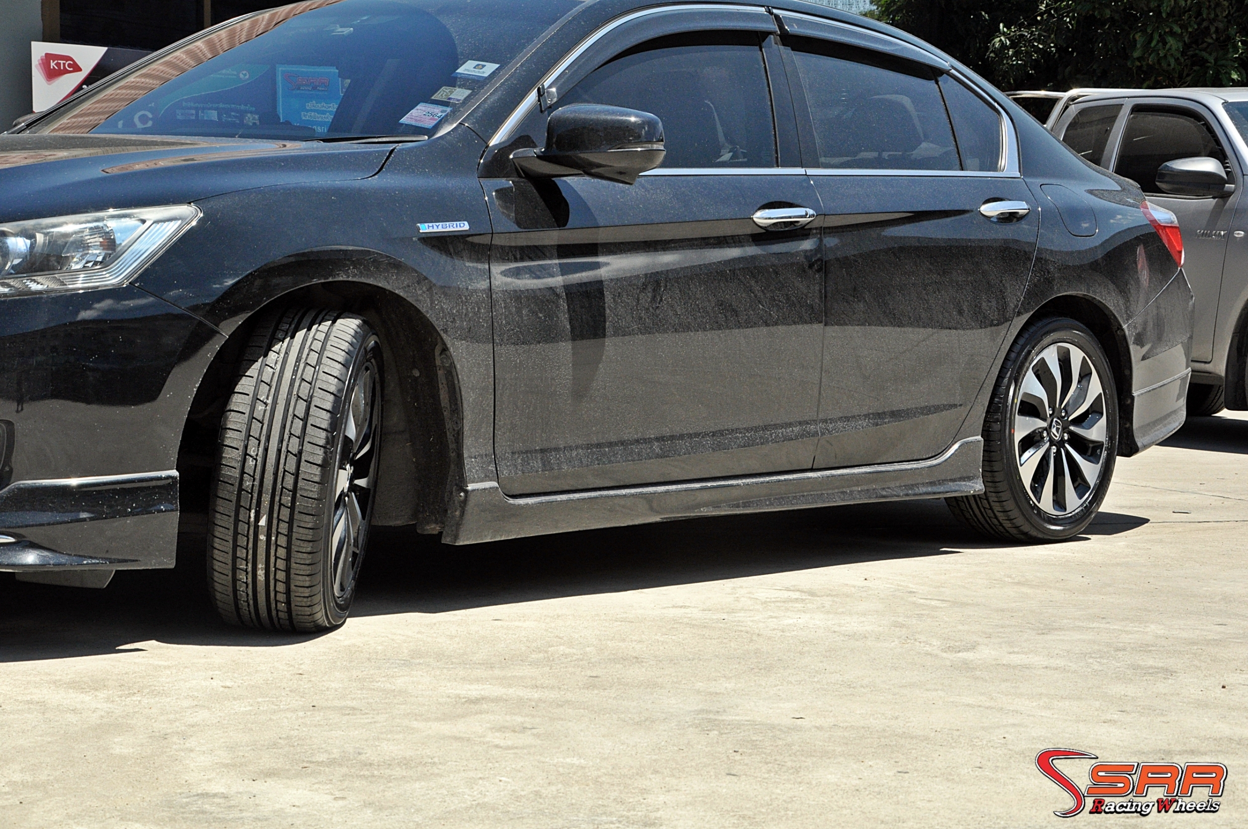 ยาง YOKOHAMA 030Ex 225/50R17 ปี20