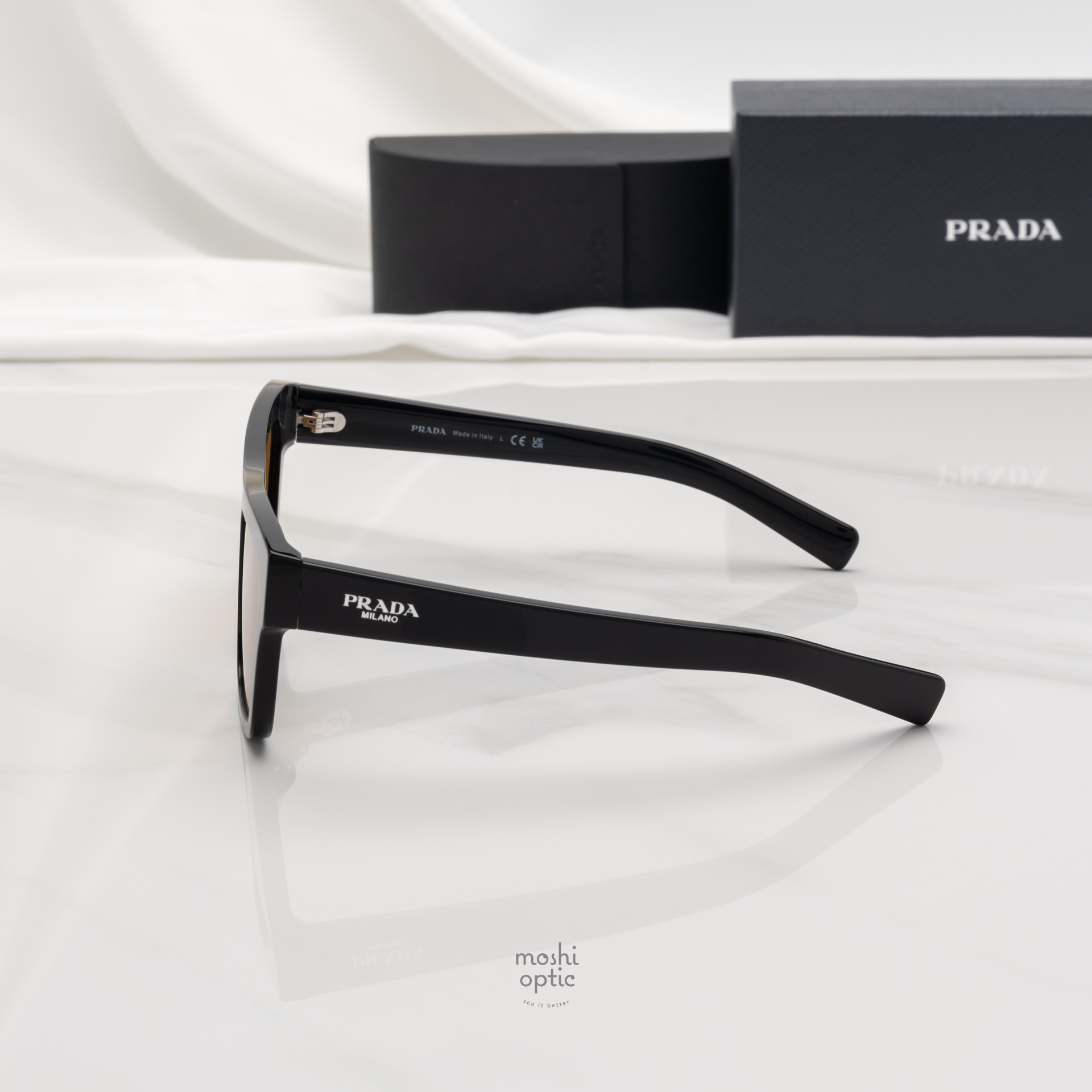 แว่นกันแดด PRADA PRC03SF 16K50P