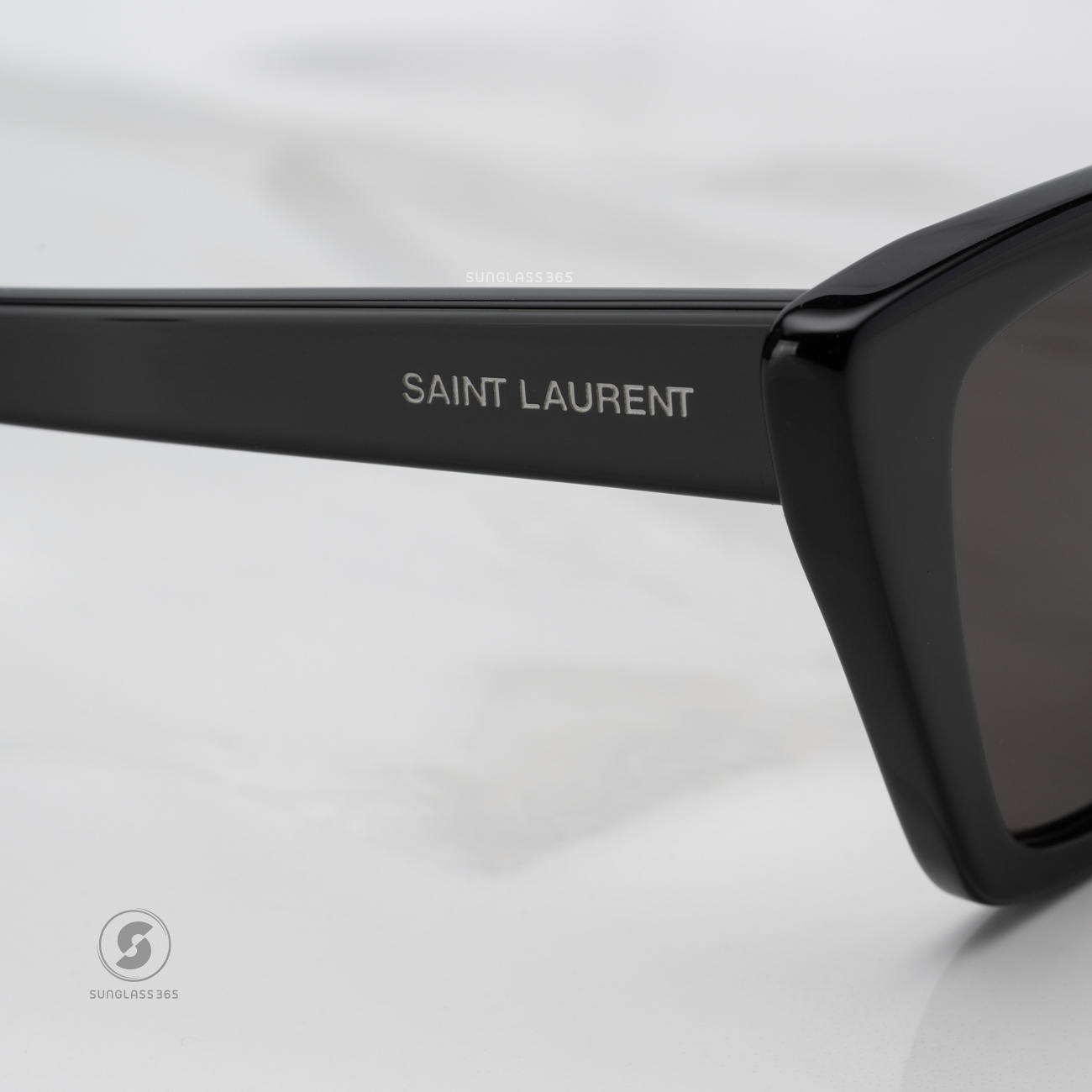 แว่นกันแดด YVES SAINT LAURENT MICA SL276 032