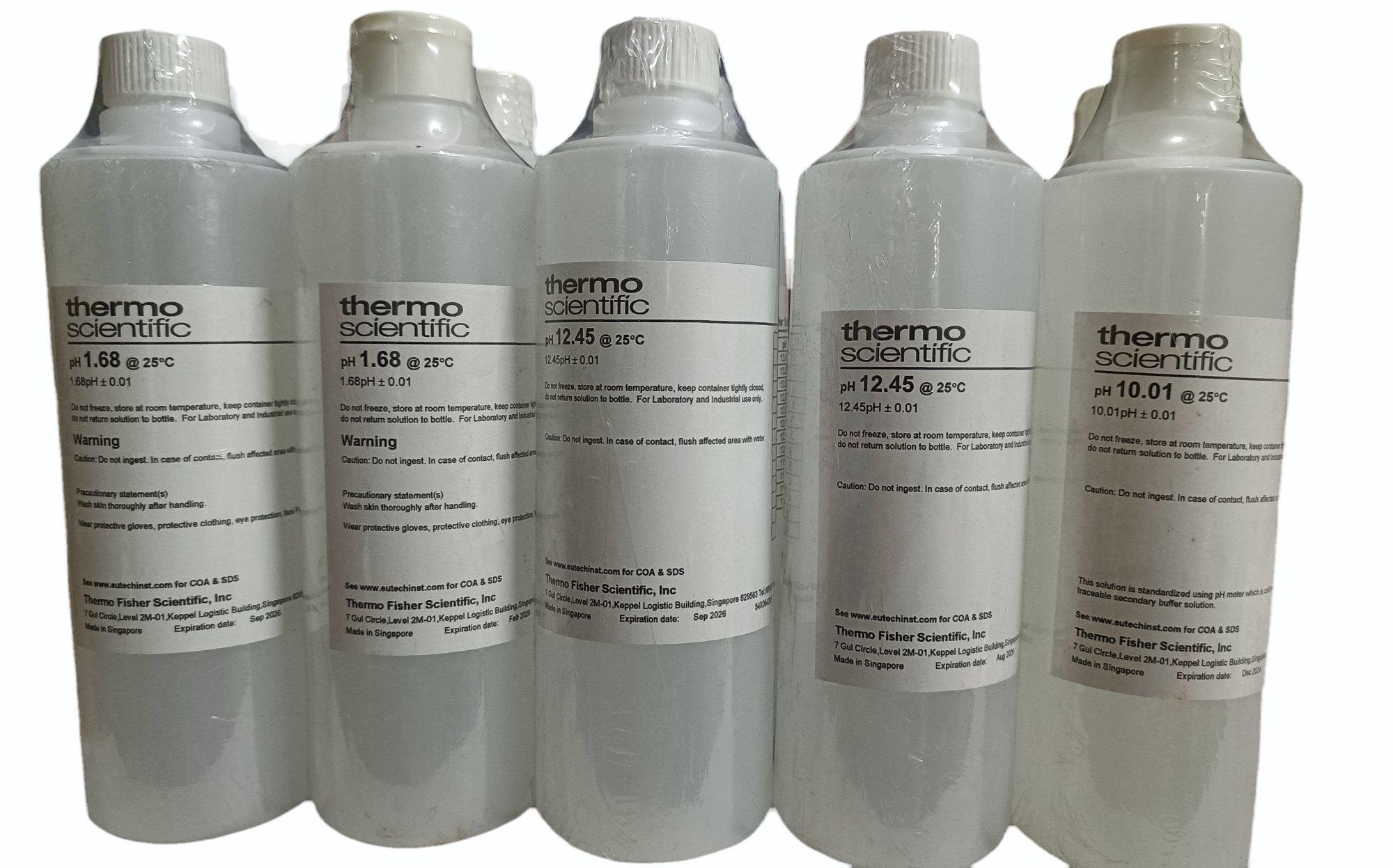 pH Buffer Solutions (480 ml) ยี่ห้อ Eutech, Singapore