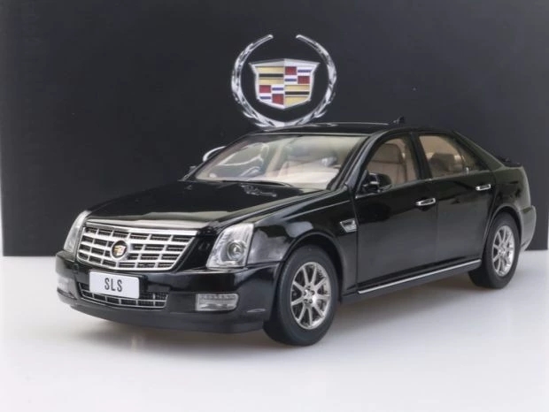 ขาย พรีออเดอร์ โมเดลรถเหล็ก โมเดลรถยนต์ Kyosho Cadillac SLS 1:`18 มี โปรโมชั่น