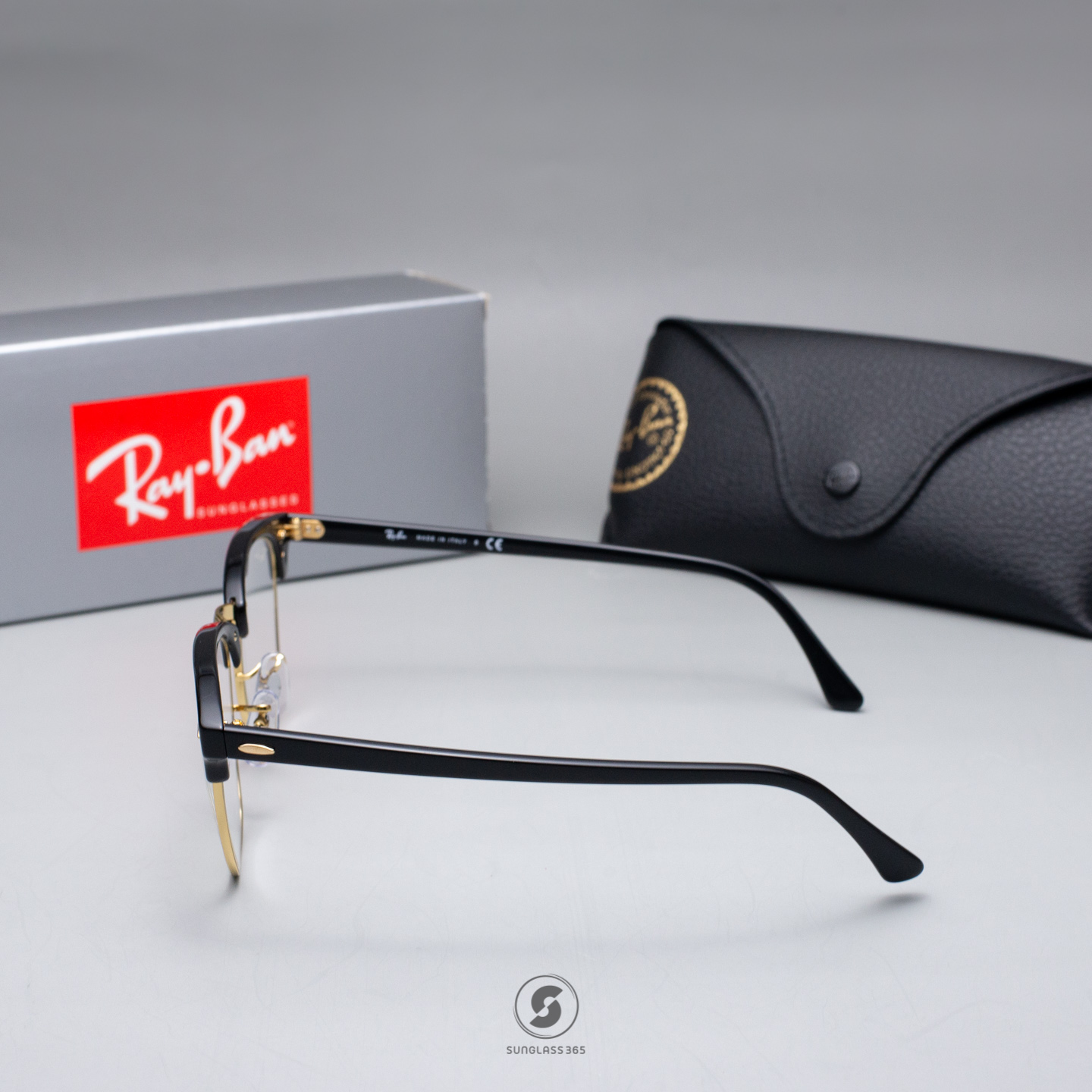 Ray Ban Clubmaster RB3016 901/BF Shiny Black Clear Blue