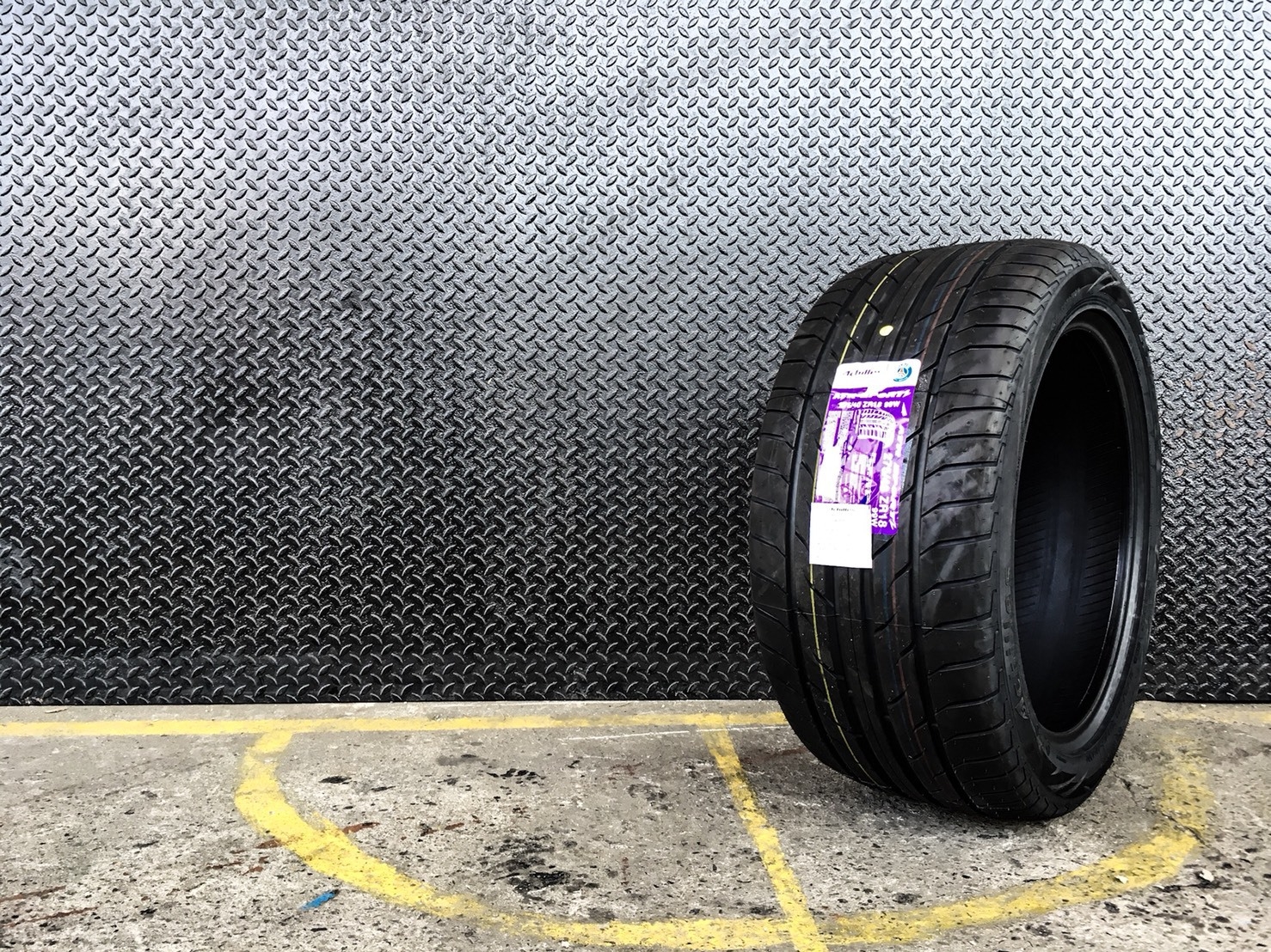 Achilles ATR SPORT Z 275-40-18 เส้น 3500 ปกติ 4500 ปี17