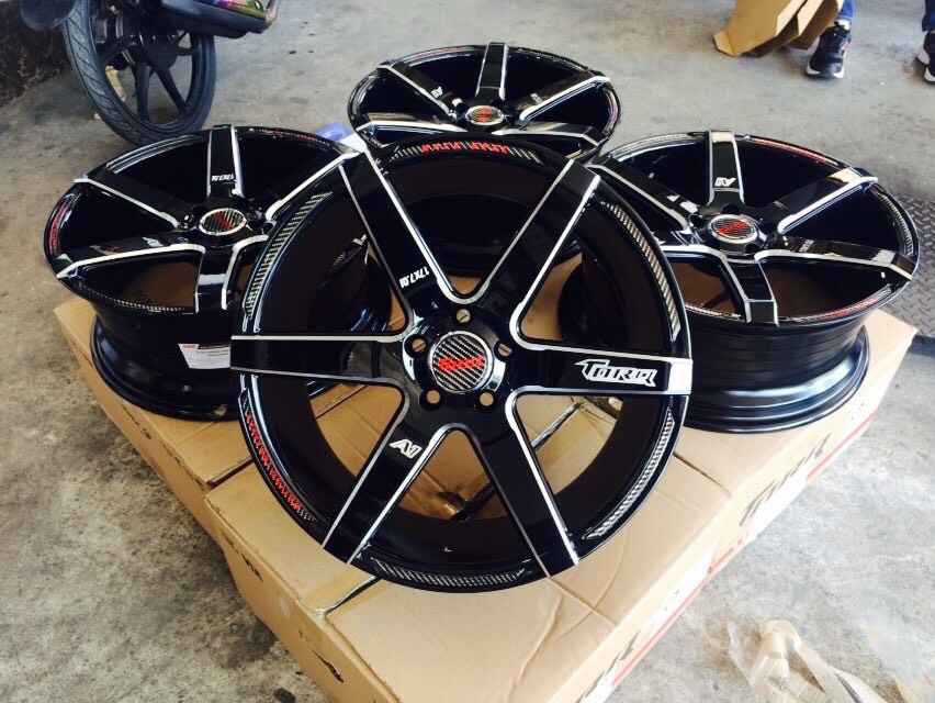 ล้อใหม่ SA1 ขอบ15 ขอบ17 ราคาพิเศษ