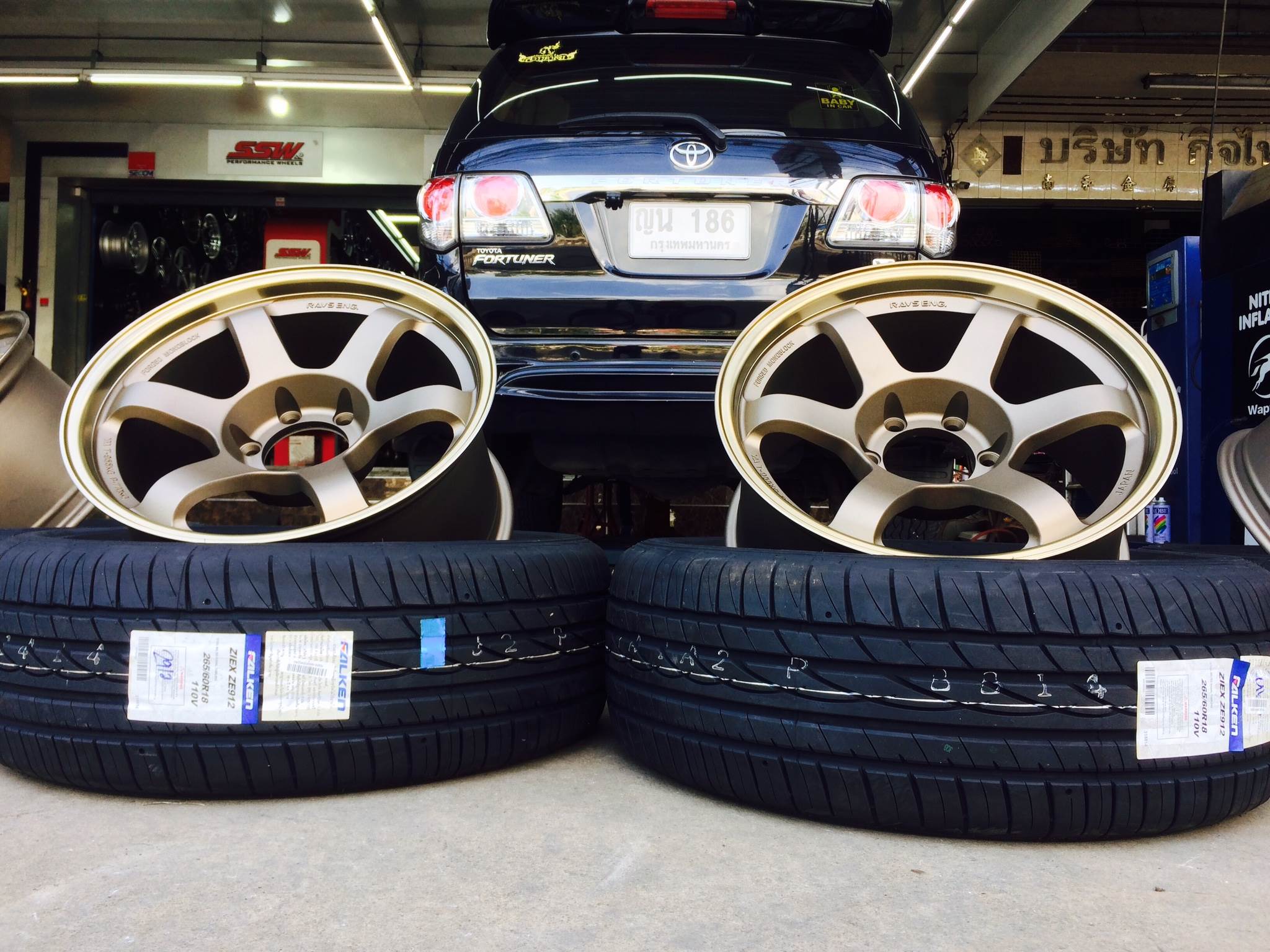 ล้อใหม่ TE37SUV ขอบ18