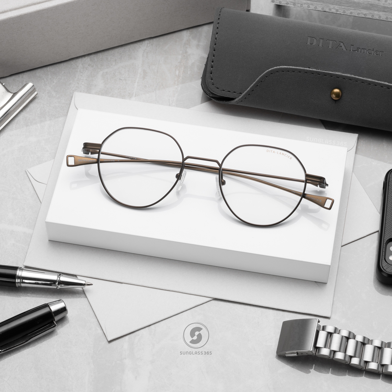 แว่นสายตา DITA LANCIER DLX117 A 02 with Blue Control Lens