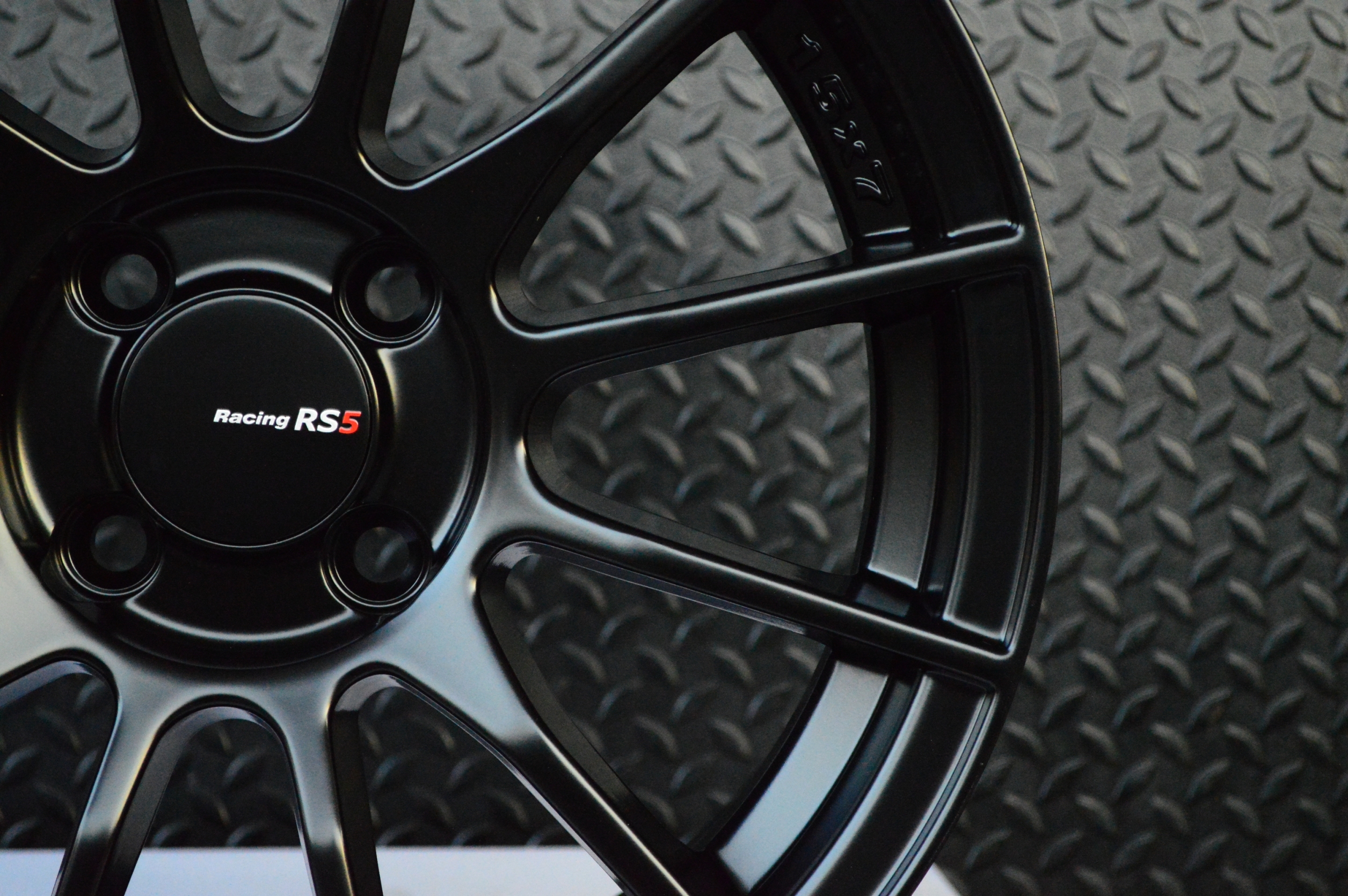 ล้อแม็กซ์ RS-5 APP TORQ ขอบ15นิ้ว วงละ 2,250.-