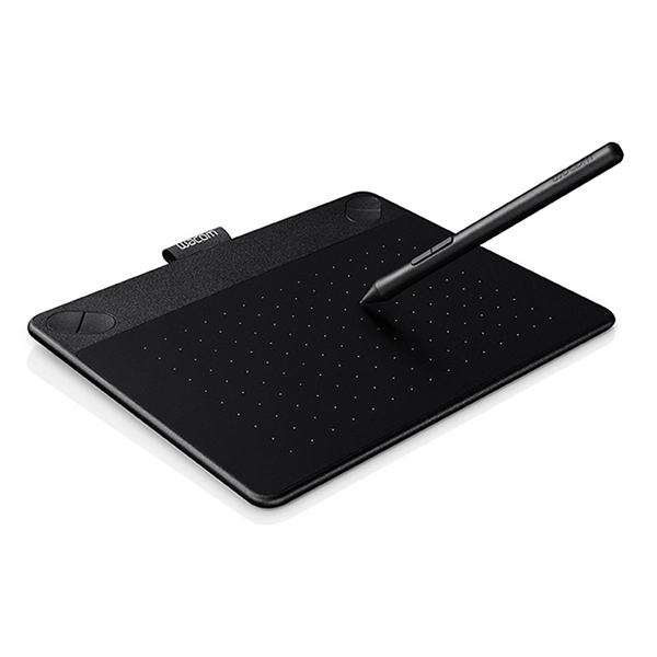 Intuos Art Medium Black