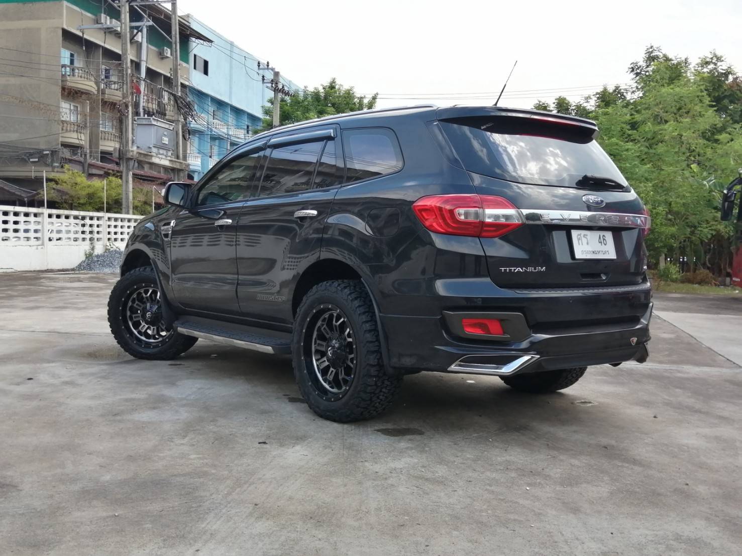 FUEL CRUSH ขอบ20 ใส่ EVEREST ราคาพิเศษ