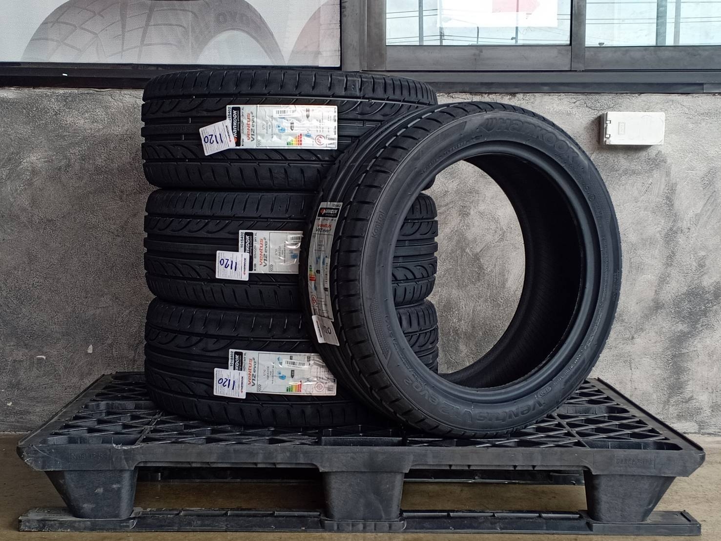 HANKOOK 225/45ZR17 VENTUS V12 EVO2 94Y XL MADE IN KOREA