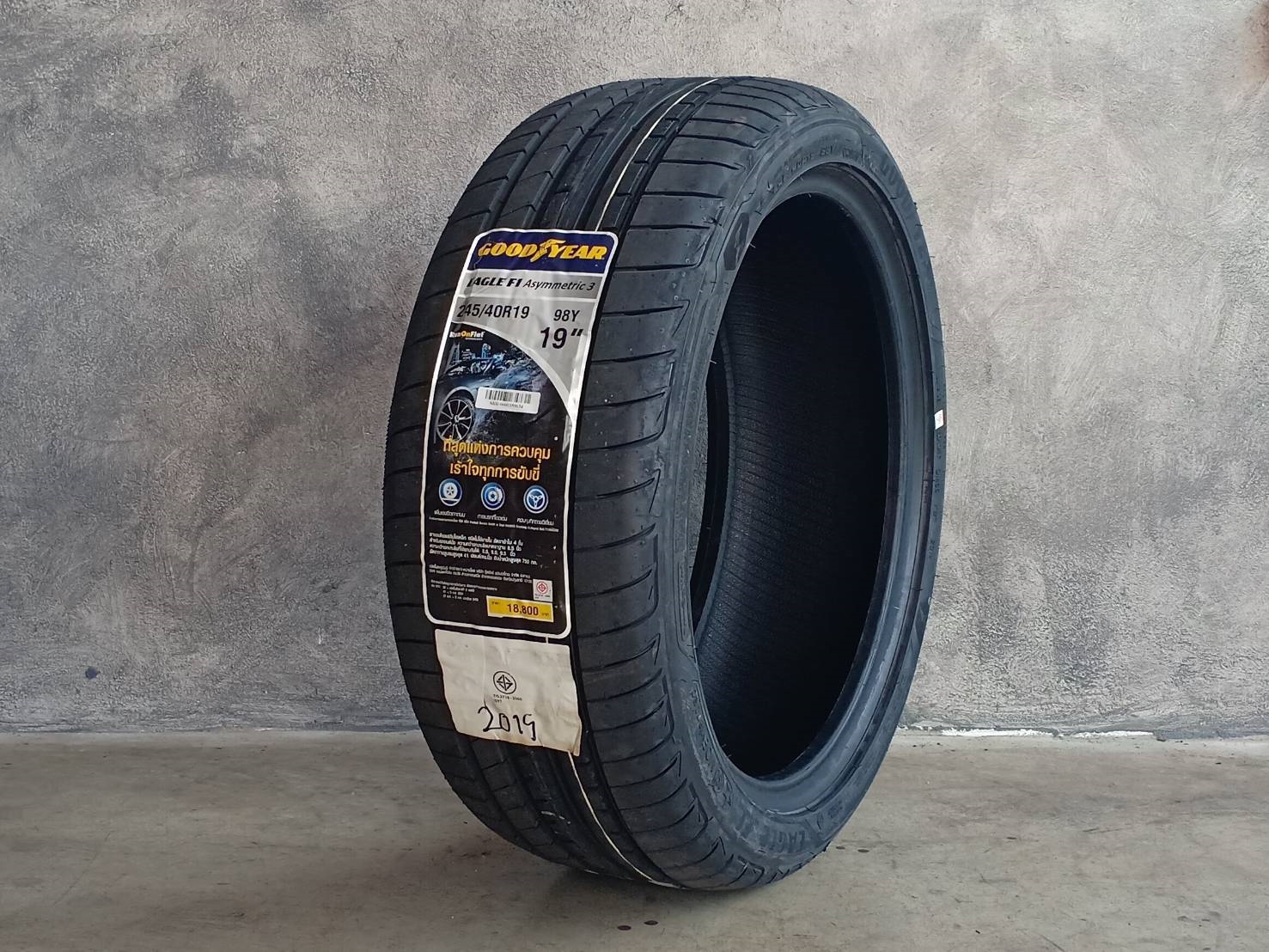 GOODYEAR ASYM3 RFT 245/40-19 ปี19 ราคาพิเศษ