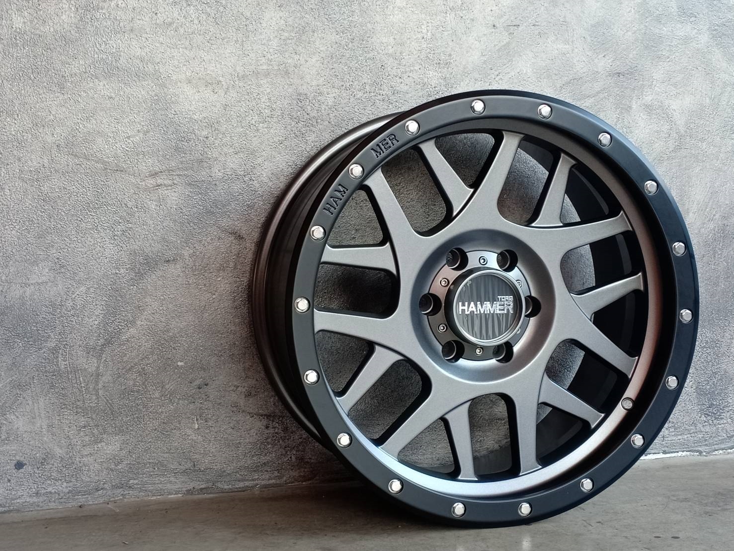 ล้อแม็กซ์ HM-3 TORQ ขอบ20นิ้ ลดราคาพิเศษ