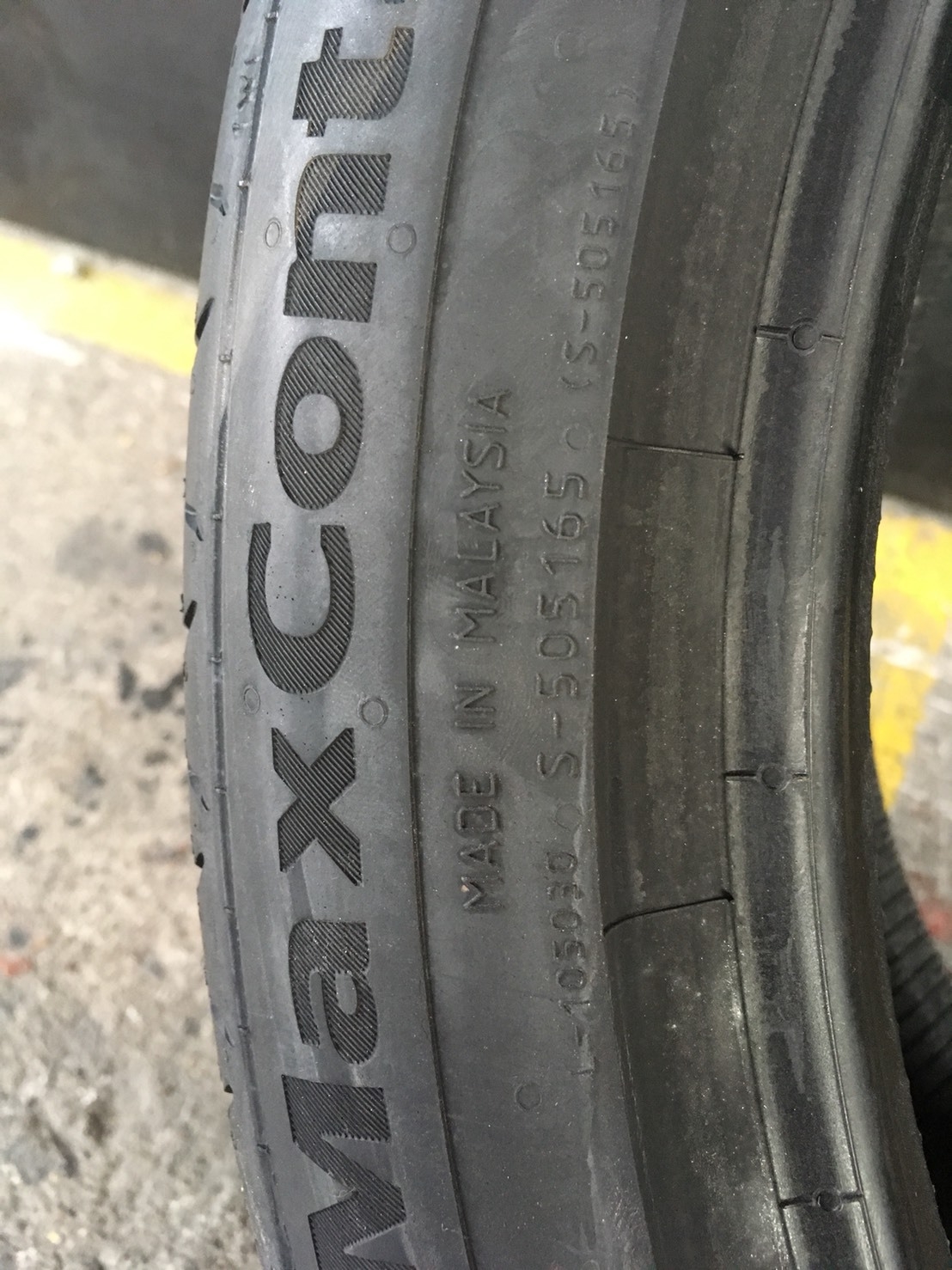 CONTINENTAL CONTACT MC6 245/40-18 เส้น 4500 ปี18 ปกติ 6500