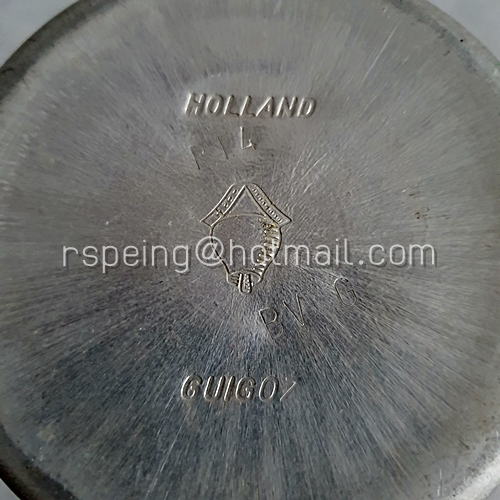 กระป๋องอลูมิเนียม นมตราหมี Holland Guigoz
