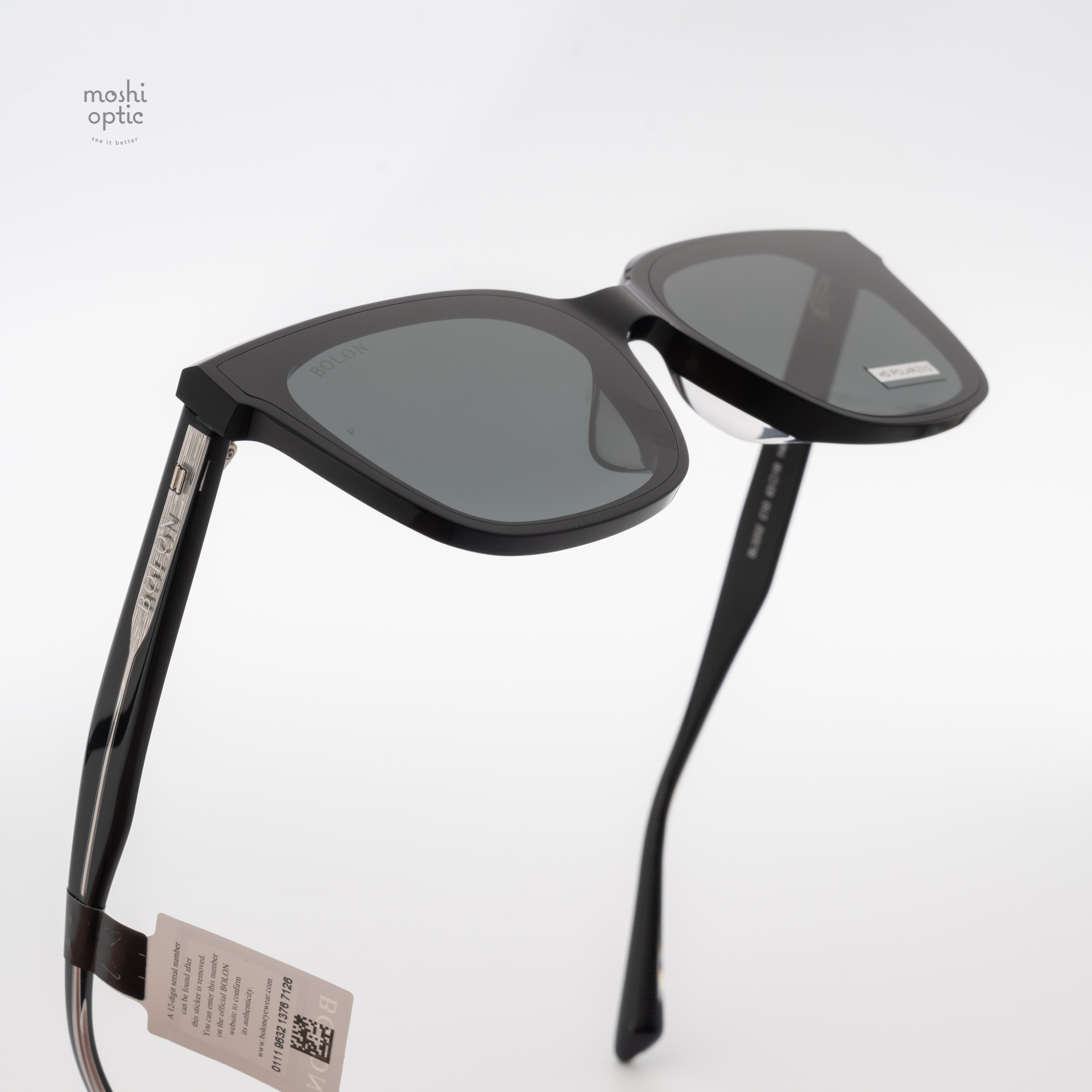 แว่นกันแดด BOLON รุ่น BL3202 Hallstatt C10 Shiny Black
