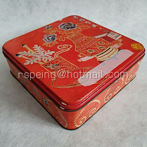 กล่องขนมไหว้พระจันทร์สีแดง ลายแจกันดอกไม้จีน เชียงการีลา